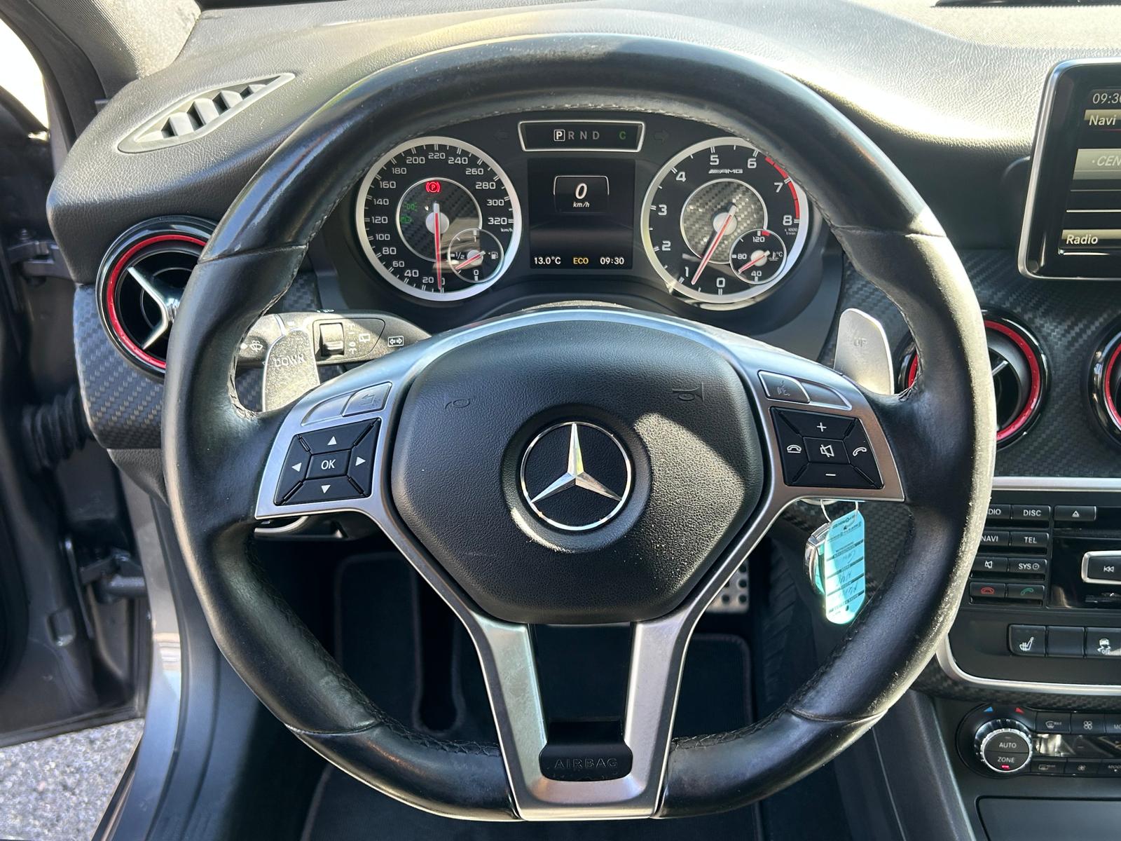 MERCEDES-BENZ A 45 AMG 4Matic Speedshift 7G-DCT-image-11