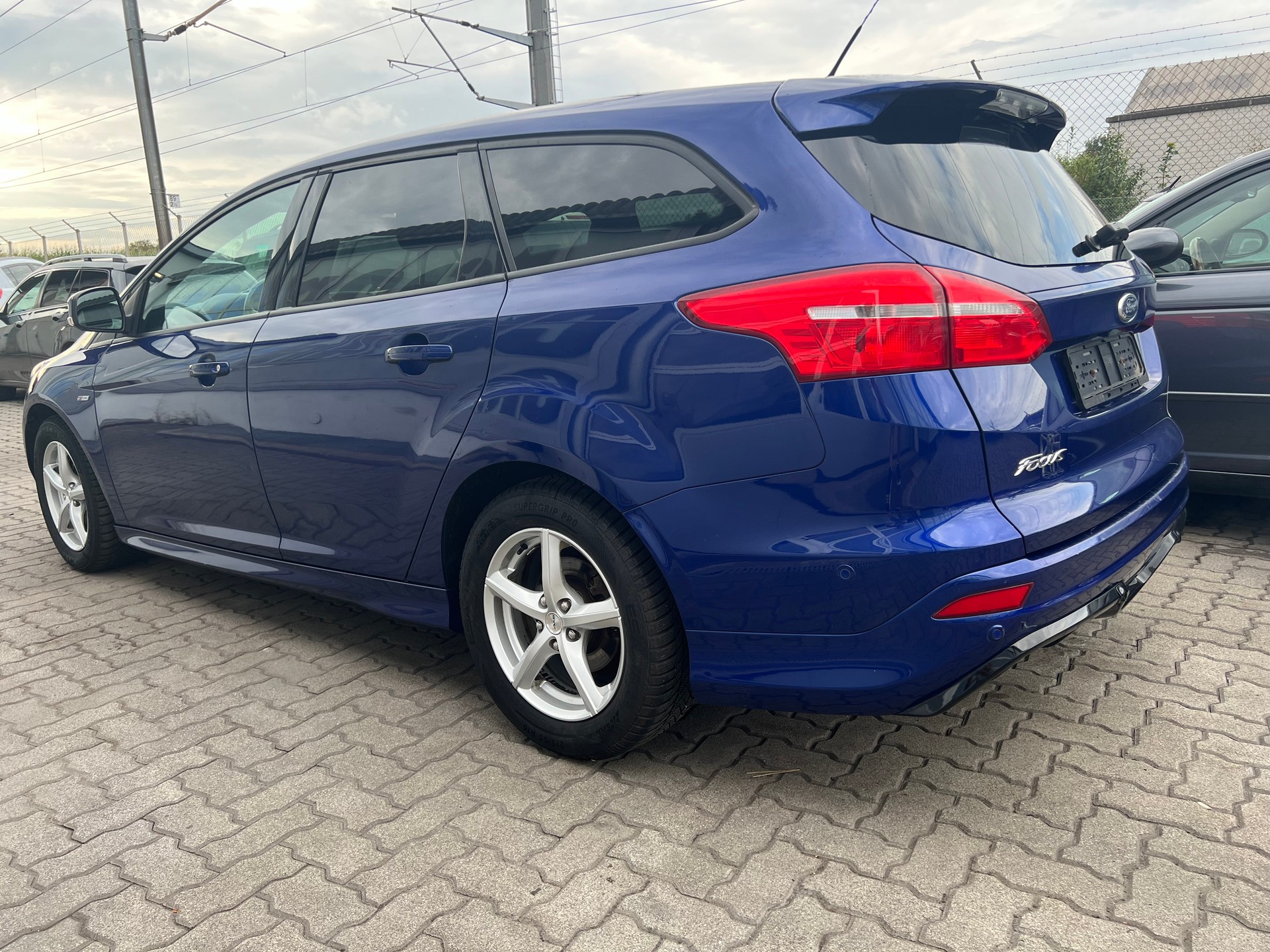 FORD Focus 1.5 SCTi ST Line 182 PS AB MFK-image-1