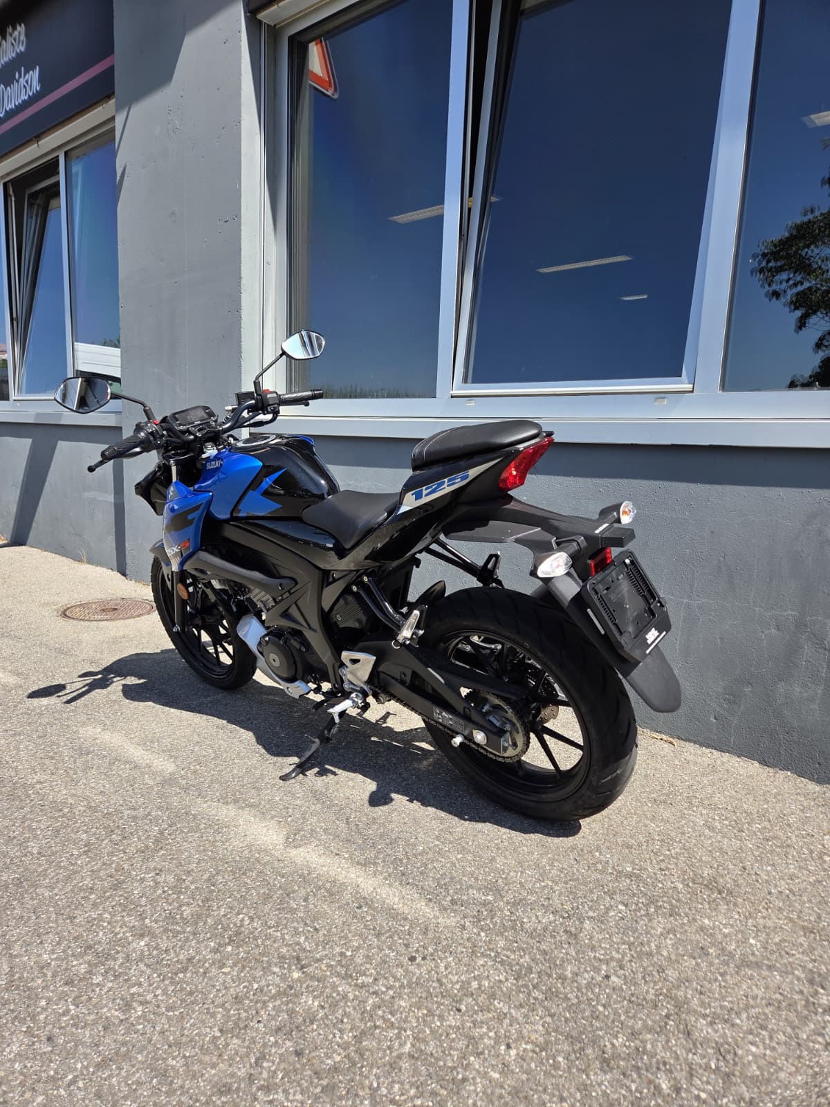 SUZUKI GSX-S 125-image-5