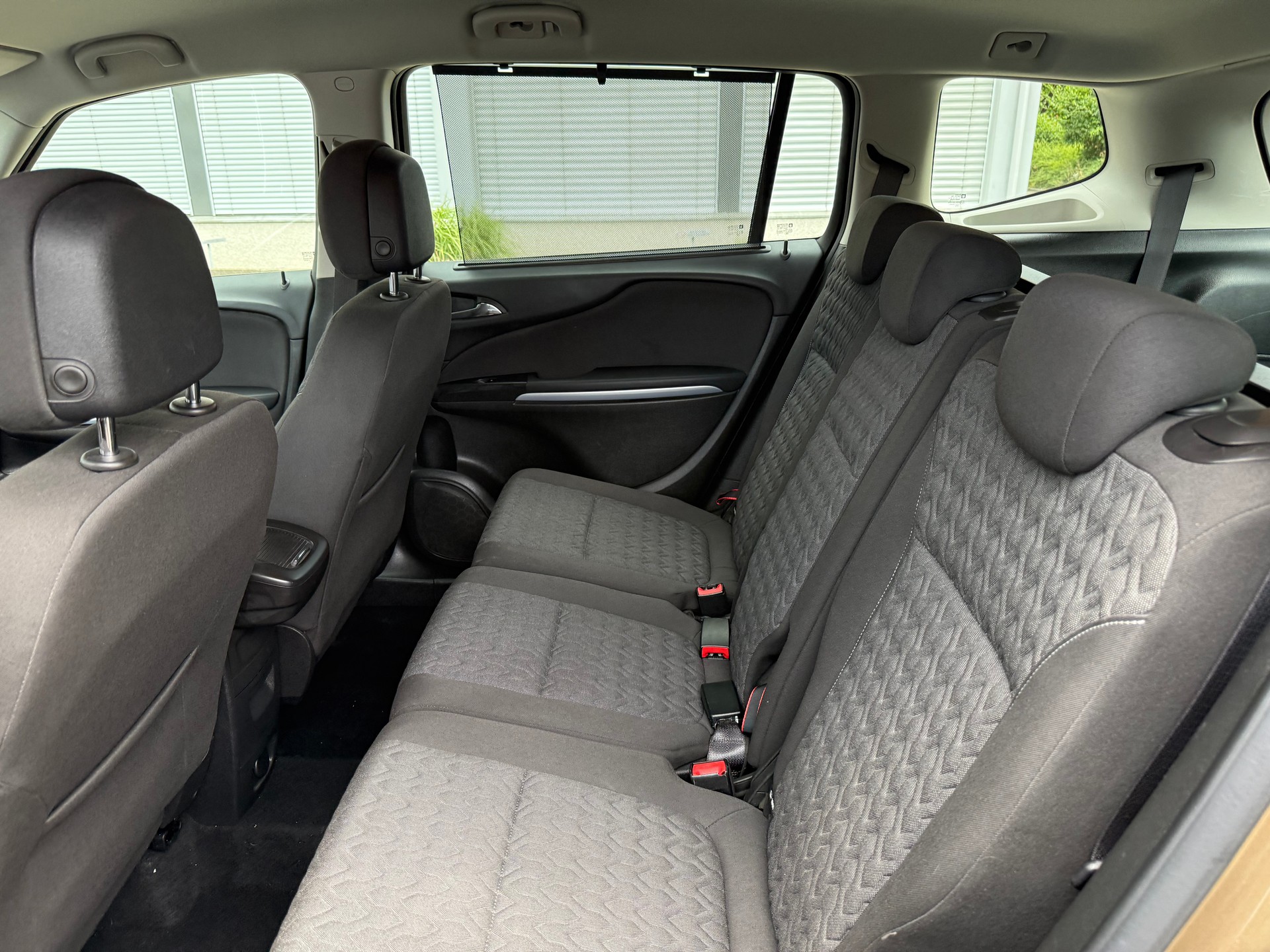 OPEL Zafira Tourer 1.6i 16V Turbo Sport-image-10