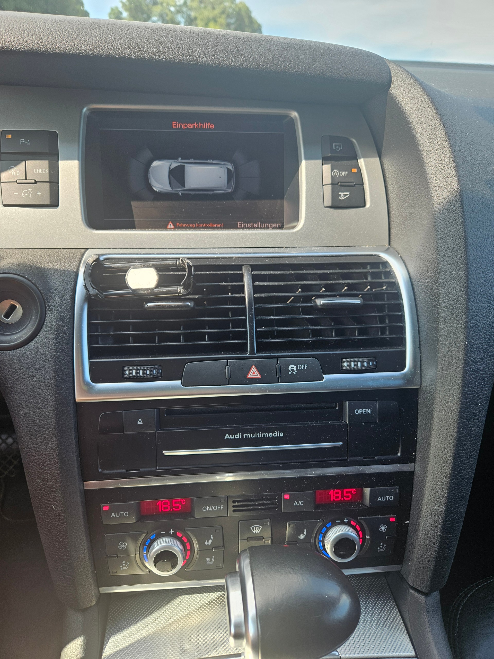 AUDI S-Line-image-4