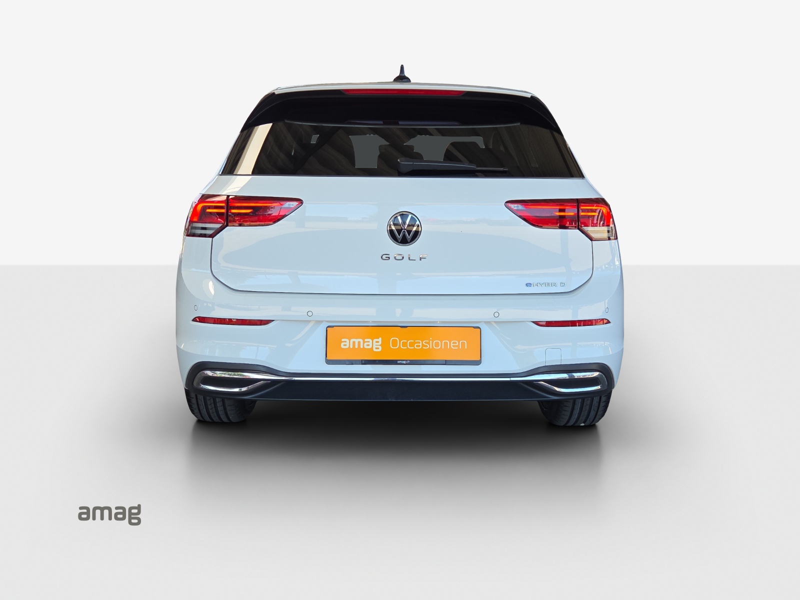 VW Golf 1.4 TSI PHEV Selection-image-3