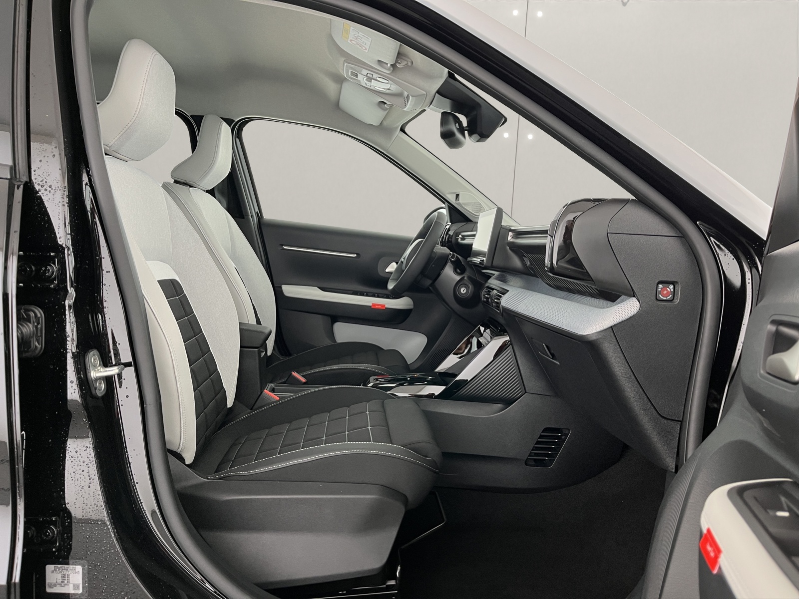 CITROEN C3 1.2 Hybrid Max-image-15