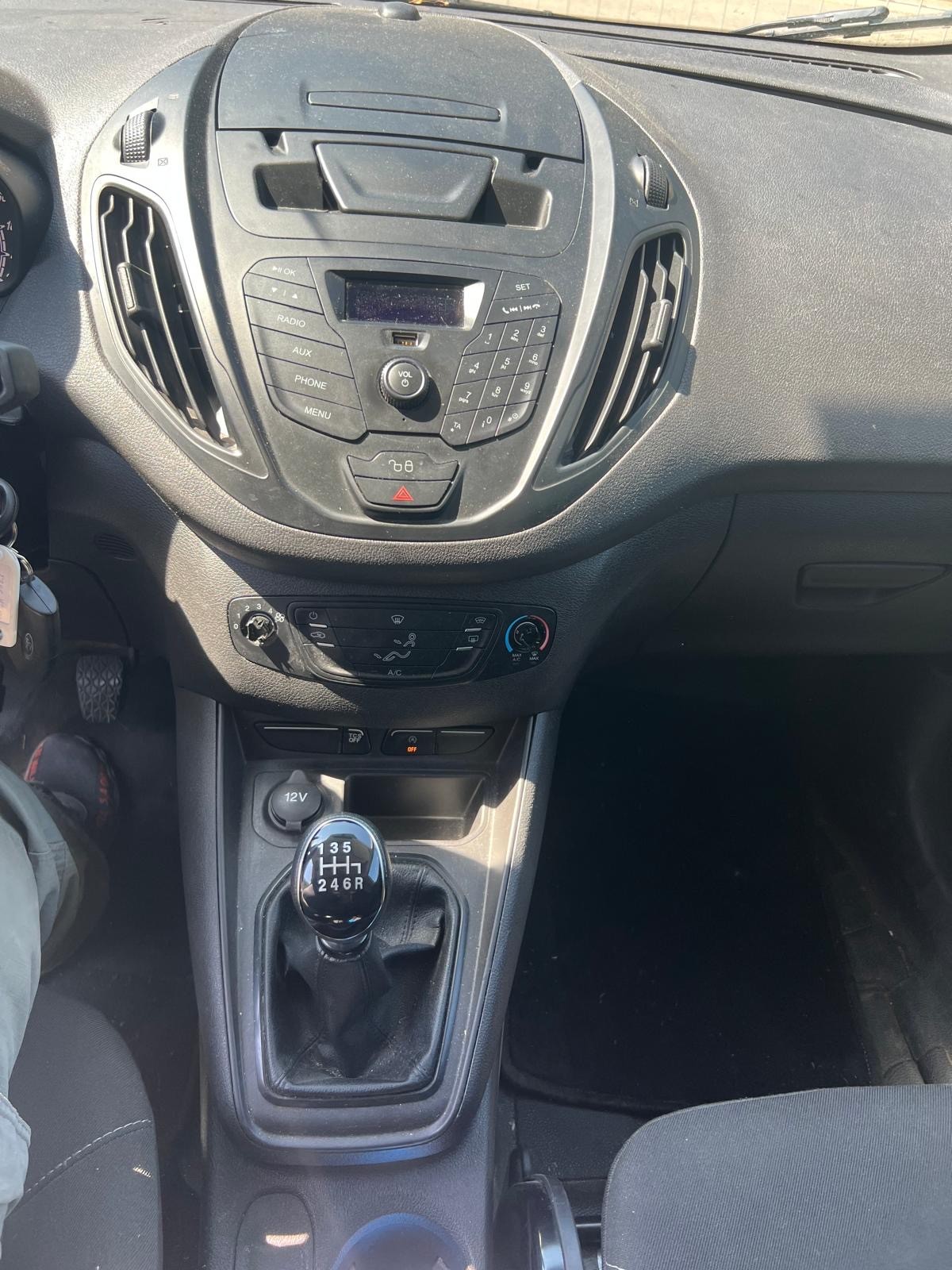 FORD Transit Courier Van 1.0 EcoBoost Trend-image-8