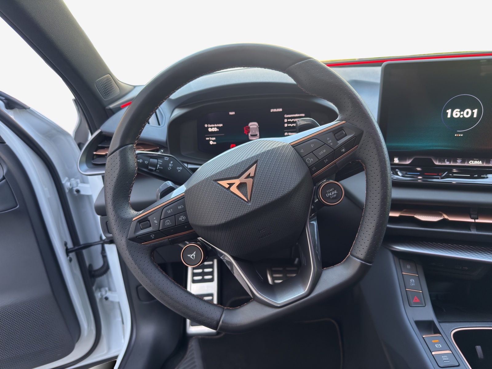 CUPRA Terramar 1.5 eHybrid DSG VZ-image-10
