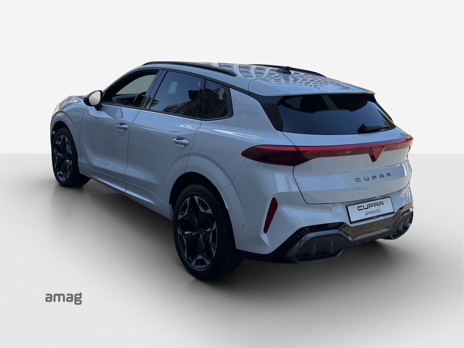 CUPRA Terramar 1.5 eHybrid DSG VZ-image-2