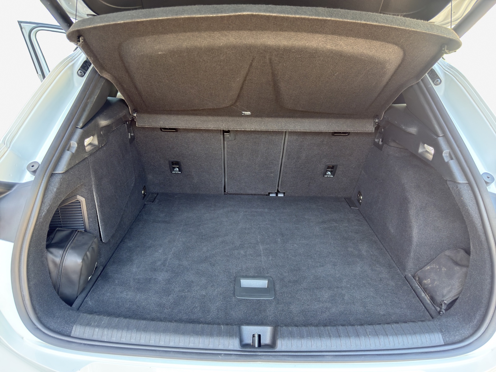 CUPRA Terramar 1.5 eHybrid DSG VZ-image-13