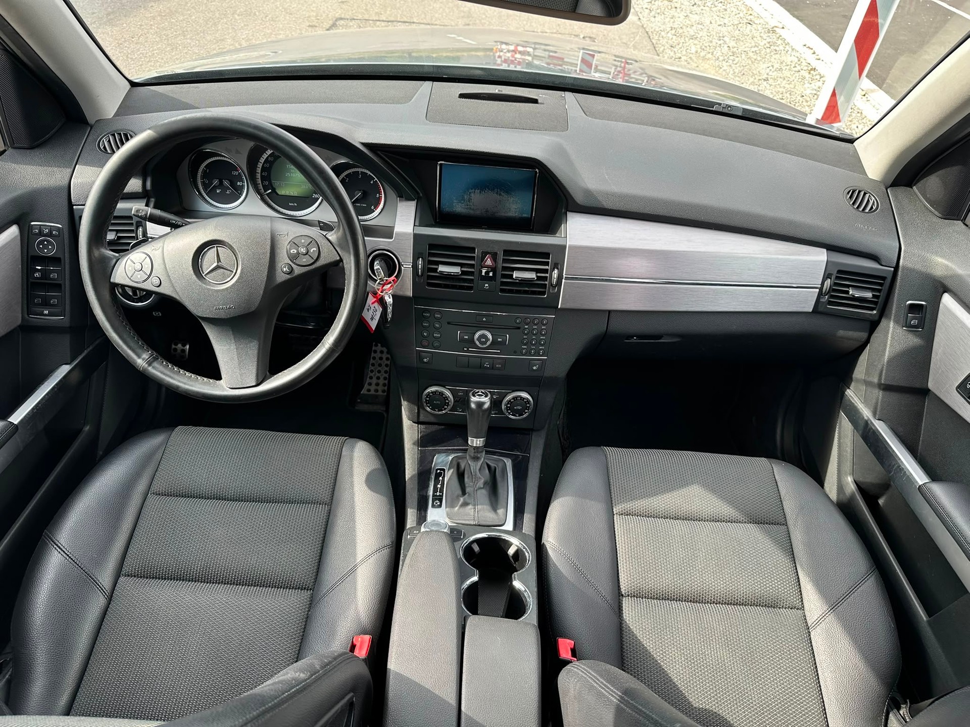 MERCEDES-BENZ GLK 250 CDI BlueEff. Grand Ed. 4Matic 7G-Tronic-image-10