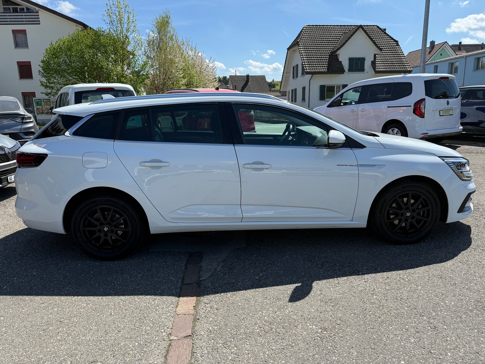 RENAULT Mégane Grandtour 1.3 16V Turbo Techno EDC-image-6