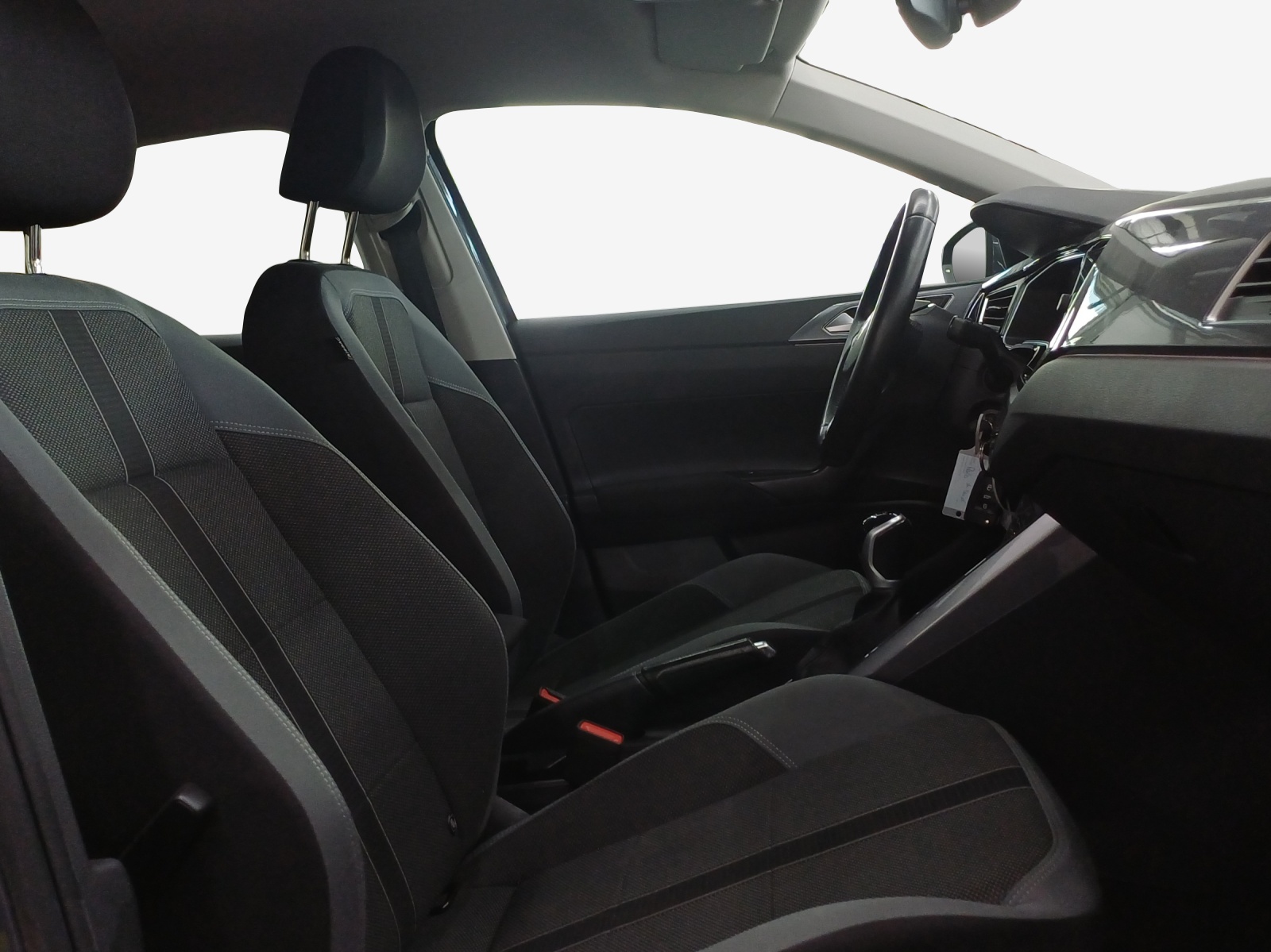 VW Polo 1.0 TSI Style-image-13