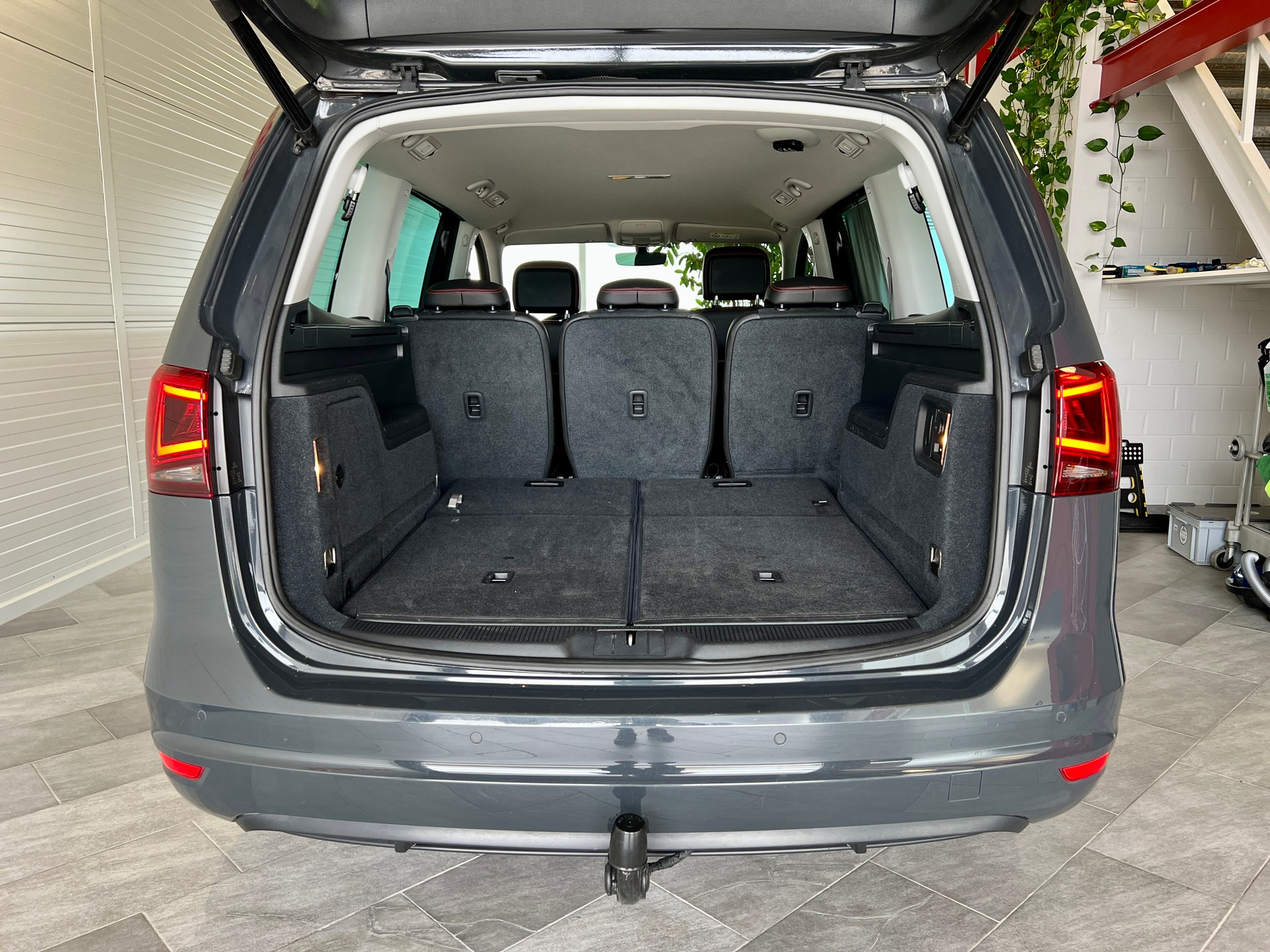 SEAT Alhambra 2.0 TDI FR Line DSG-image-13