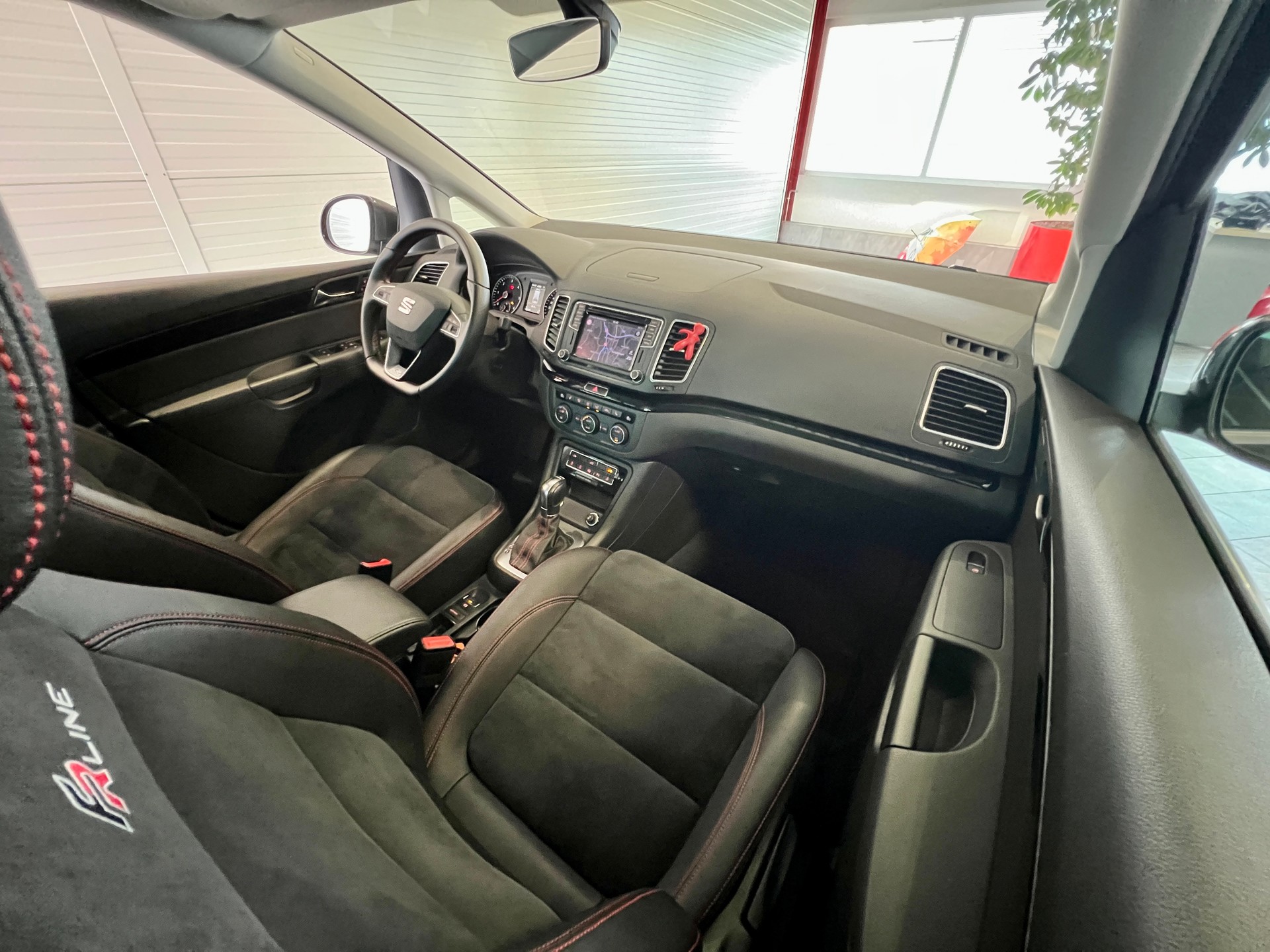 SEAT Alhambra 2.0 TDI FR Line DSG-image-19