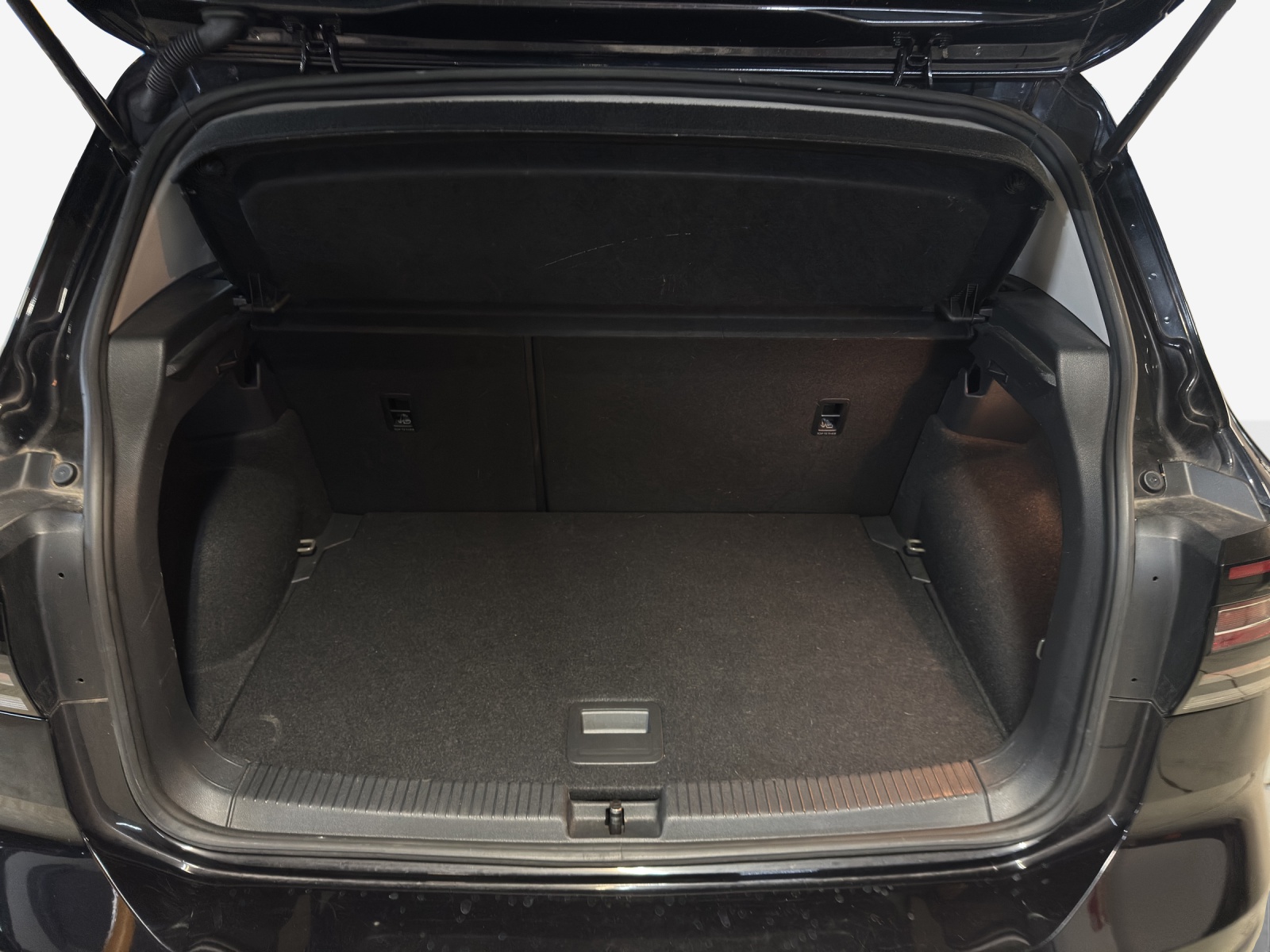 VW T-Cross 1.0 TSI Style DSG-image-12