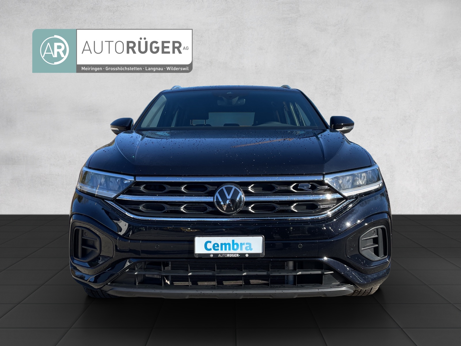 VW T-Roc 2.0 TSI R-Line DSG 4Motion-image-1