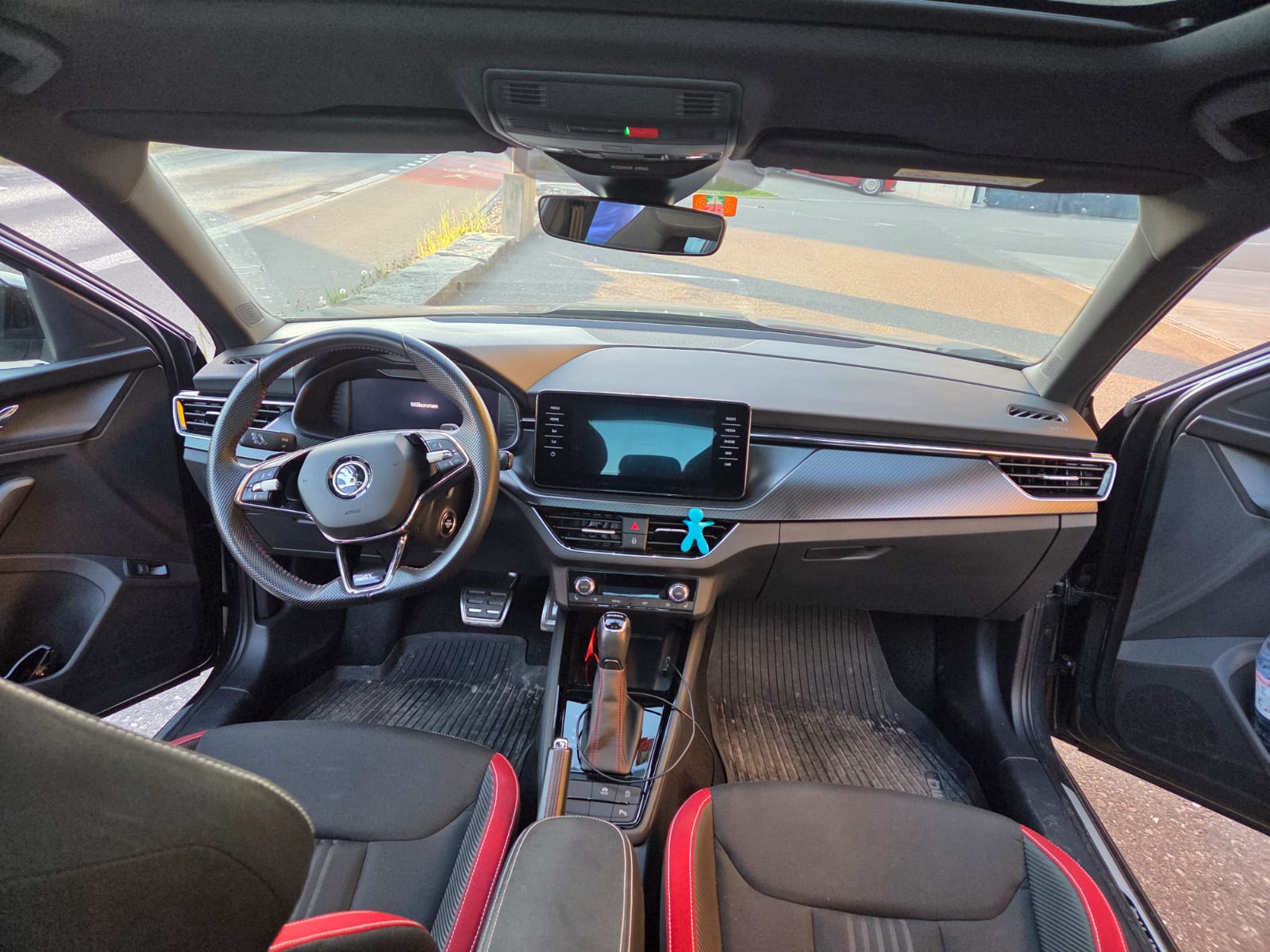 SKODA 1.5 TSI Monte Carlo DSG-image-2
