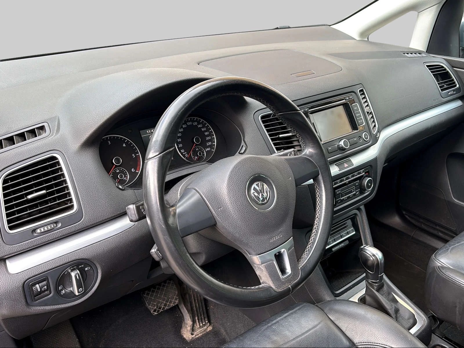 VW Sharan 2.0 TDI BlueMotion Technology Highline DSG-image-6