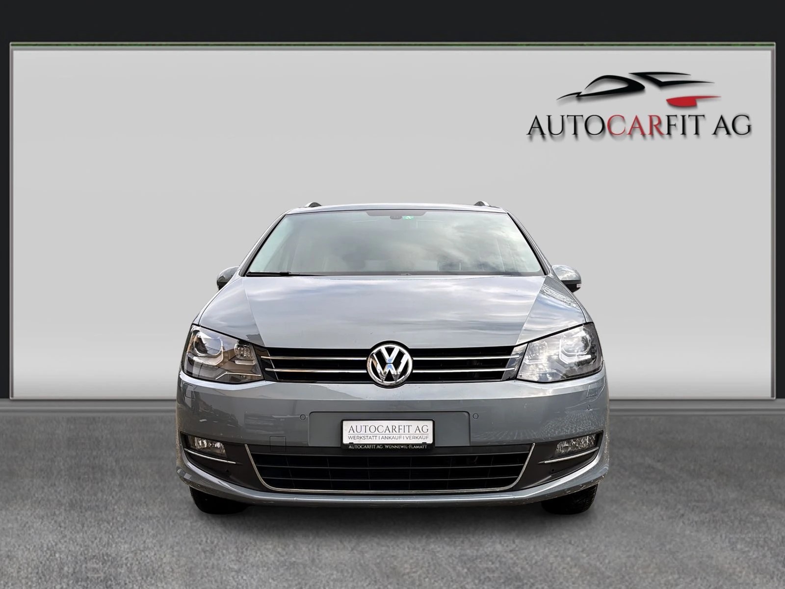 VW Sharan 2.0 TDI BlueMotion Technology Highline DSG-image-1