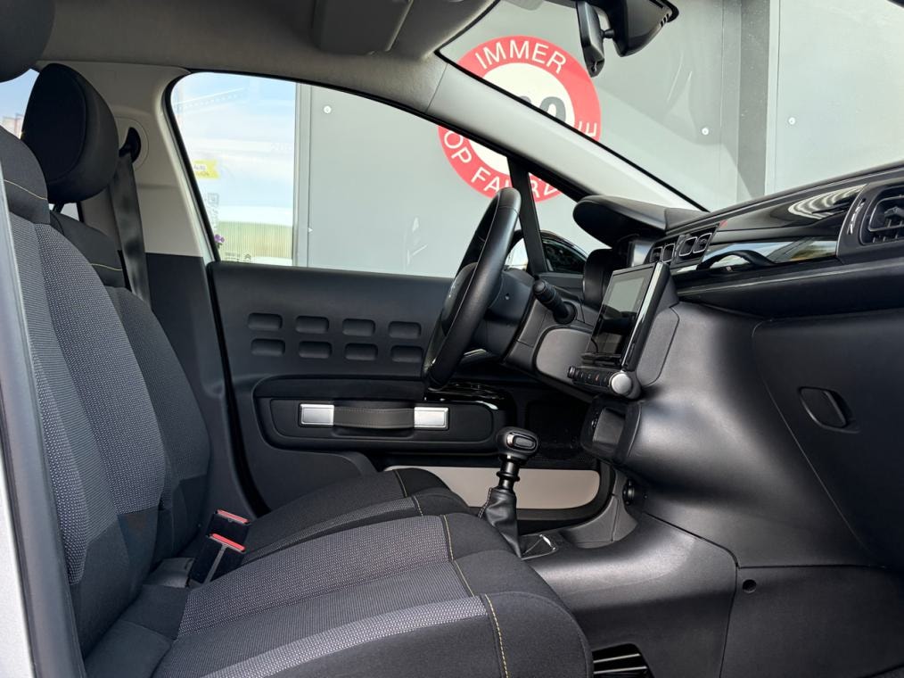 CITROEN C3 1.2i PureTech Swiss Edition-image-7