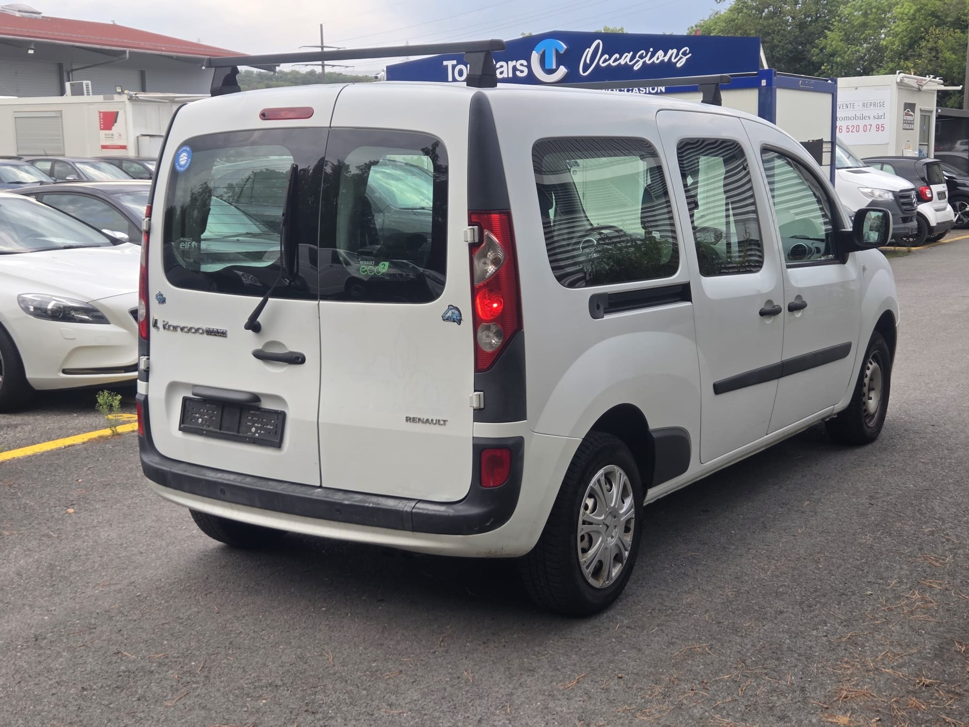 RENAULT Kangoo Maxi dCi 85 5 Plätze / 5 places-image-3