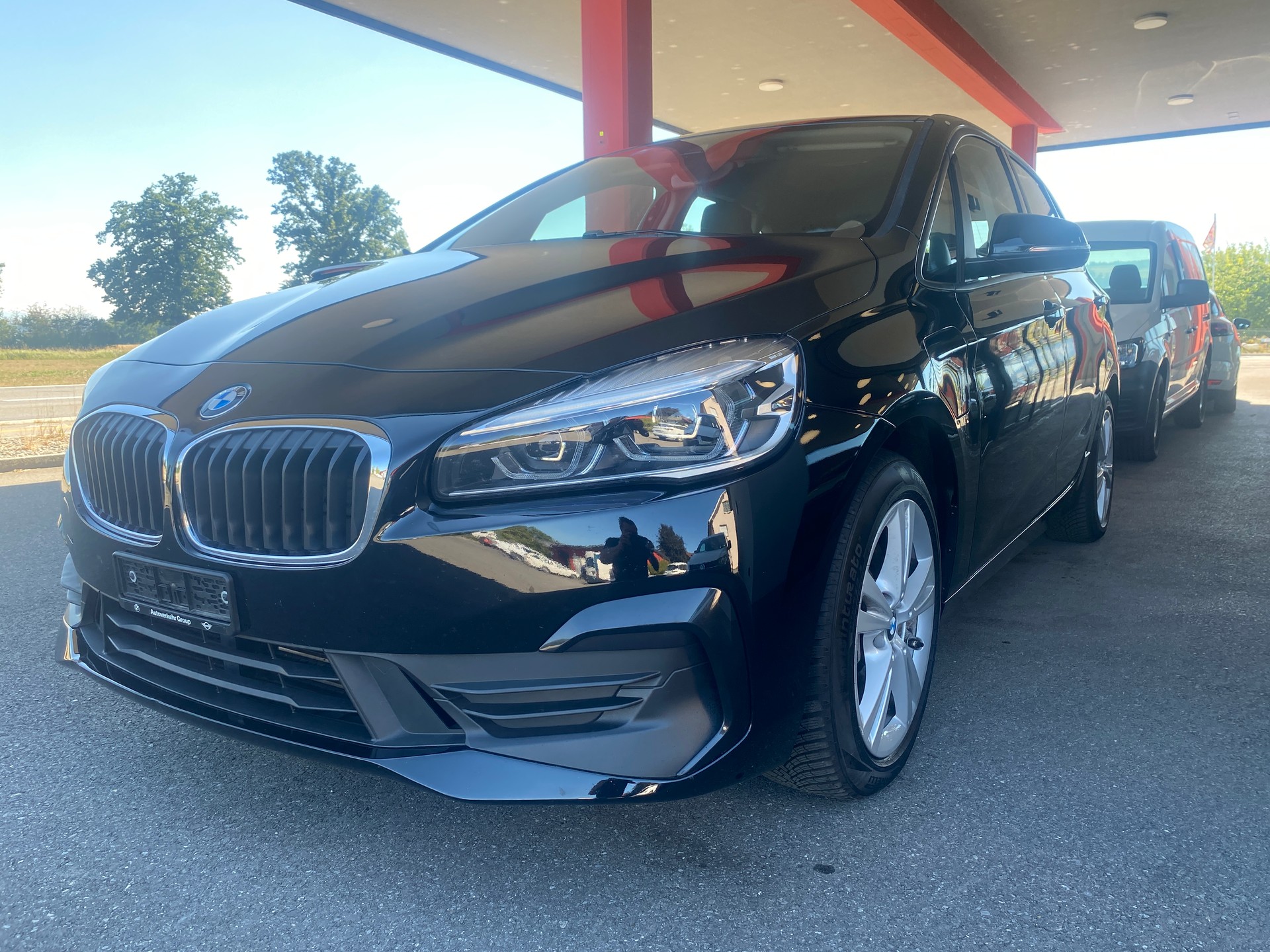 BMW 225xe iPerformance Active Tourer Steptronic-image-0