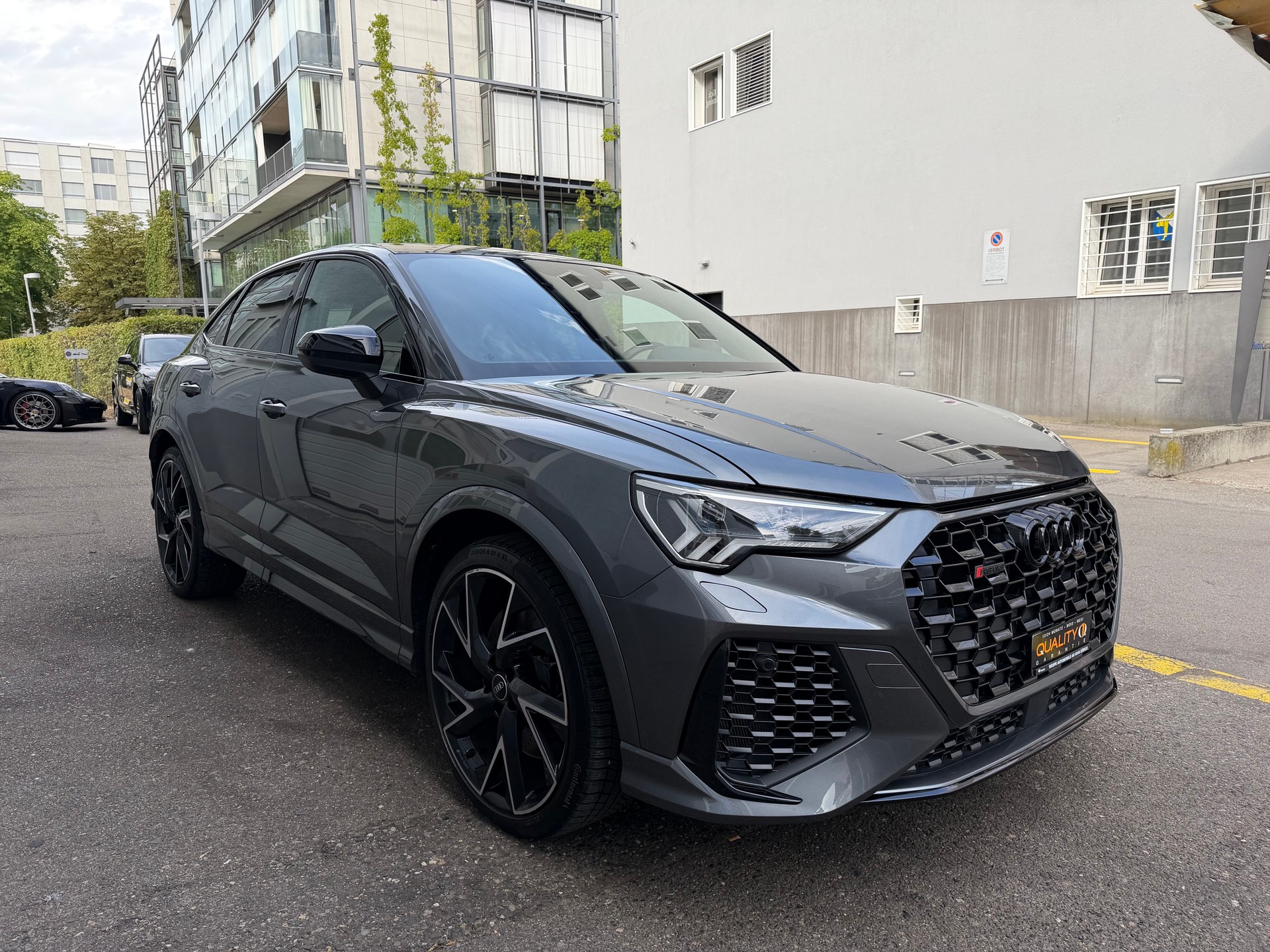 AUDI RS Q3 Sportback quattro S tronic-image-0