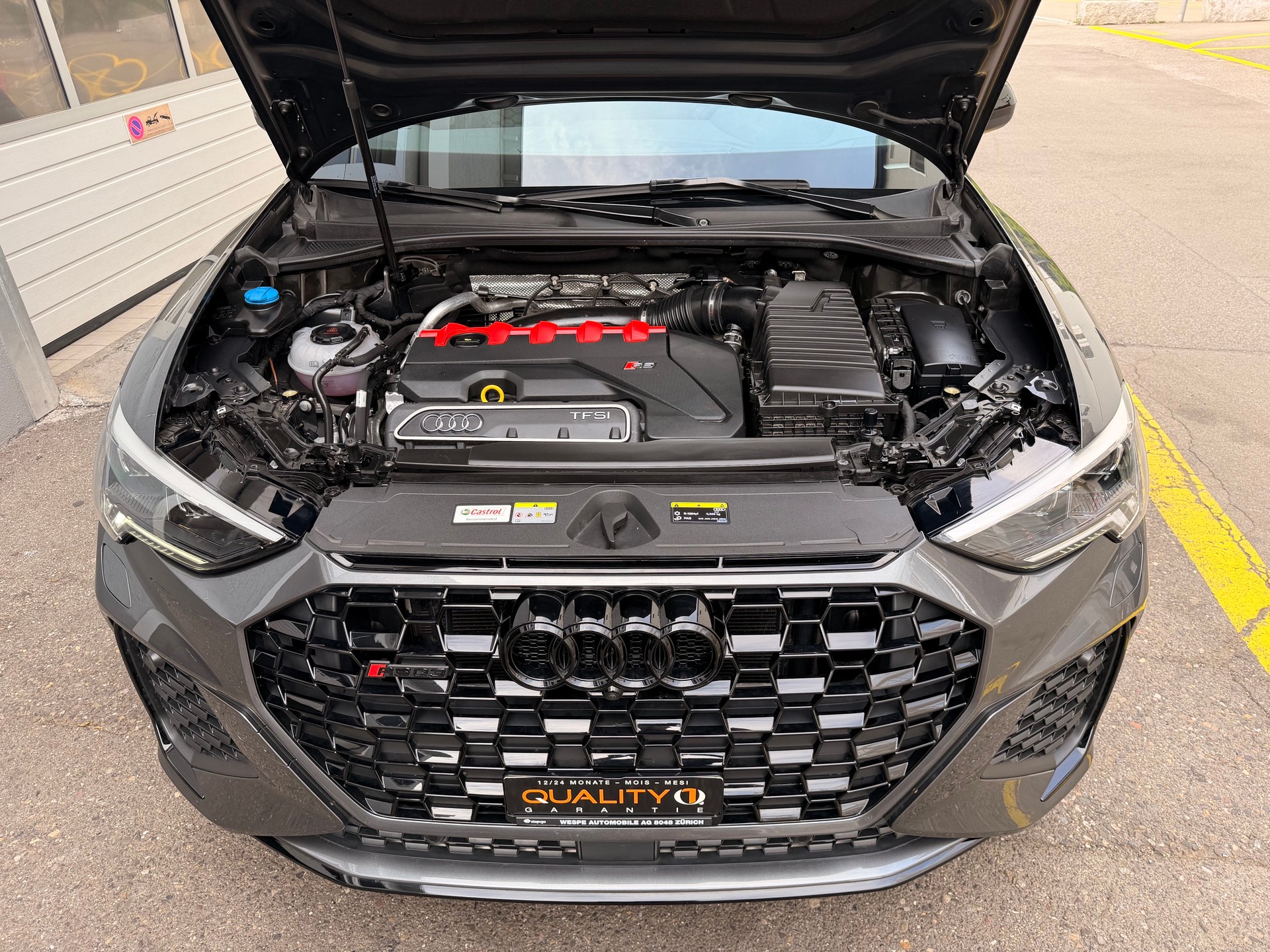 AUDI RS Q3 Sportback quattro S tronic-image-15