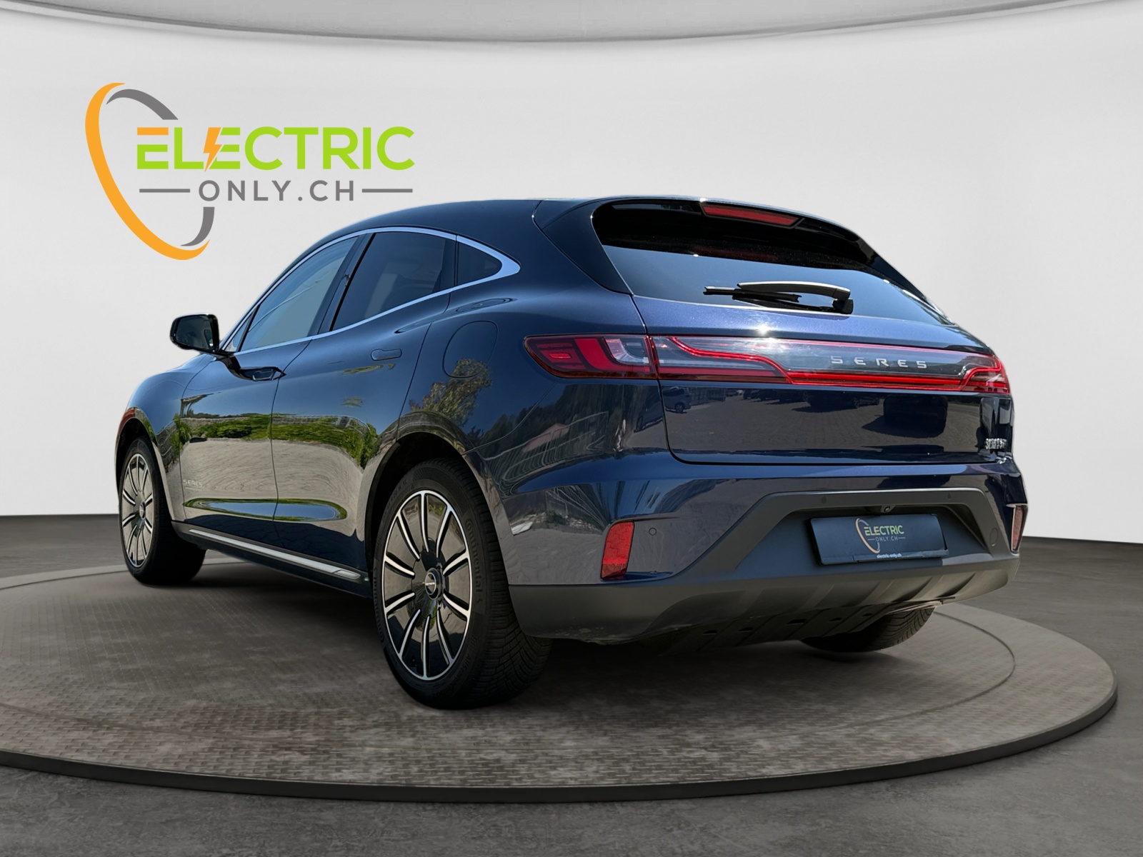 SERES Seres 5 80 kWh AWD-showroom-element-2