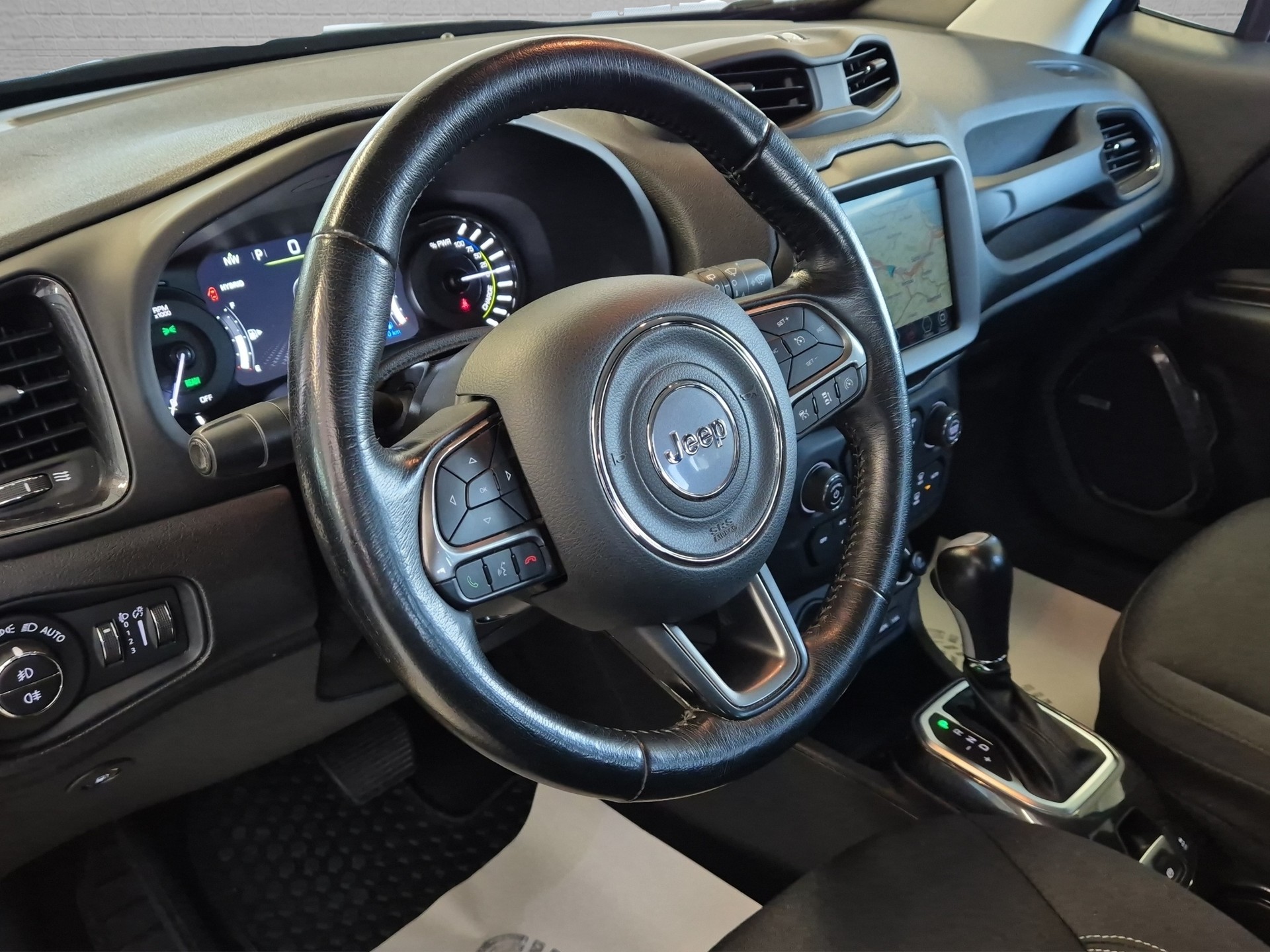 JEEP Renegade 1.3 T PHEV Limited AWD-image-19