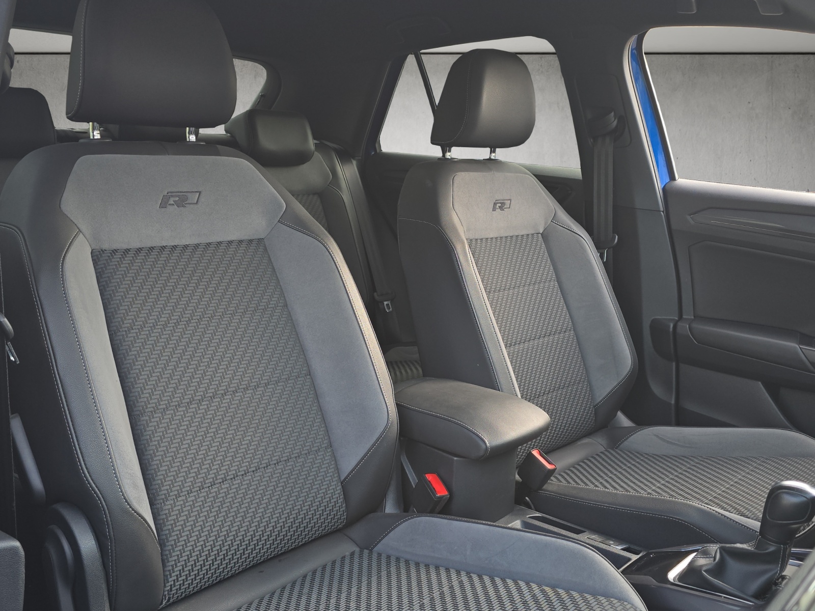VW T-Roc 1.5 TSI EVO Advance DSG-image-9