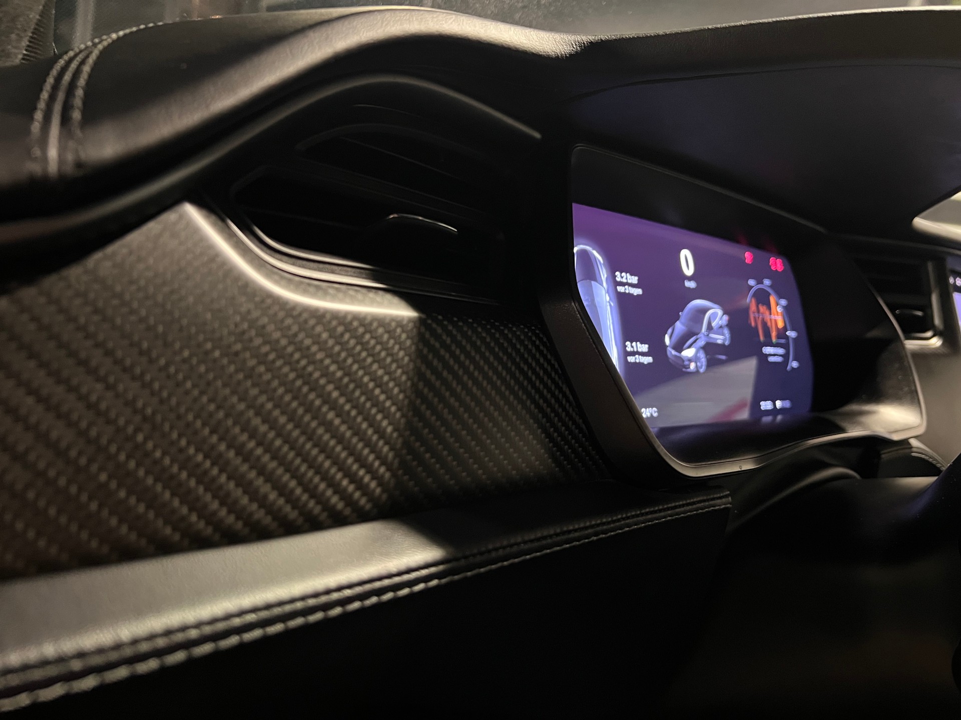 TESLA Model S 100 D Performance-image-28