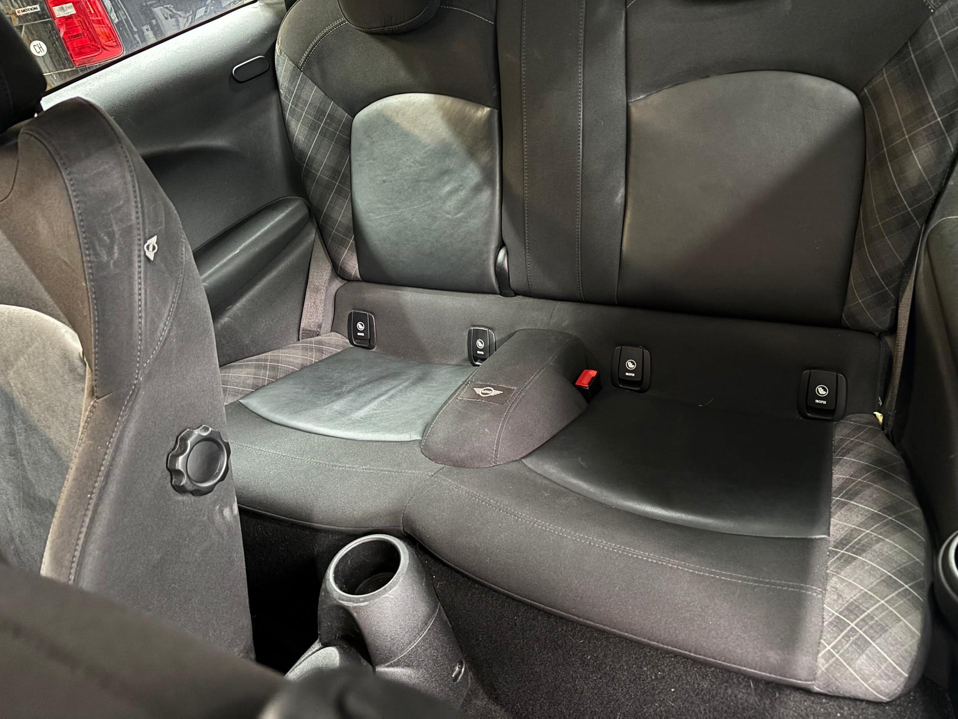 MINI Cooper-image-10