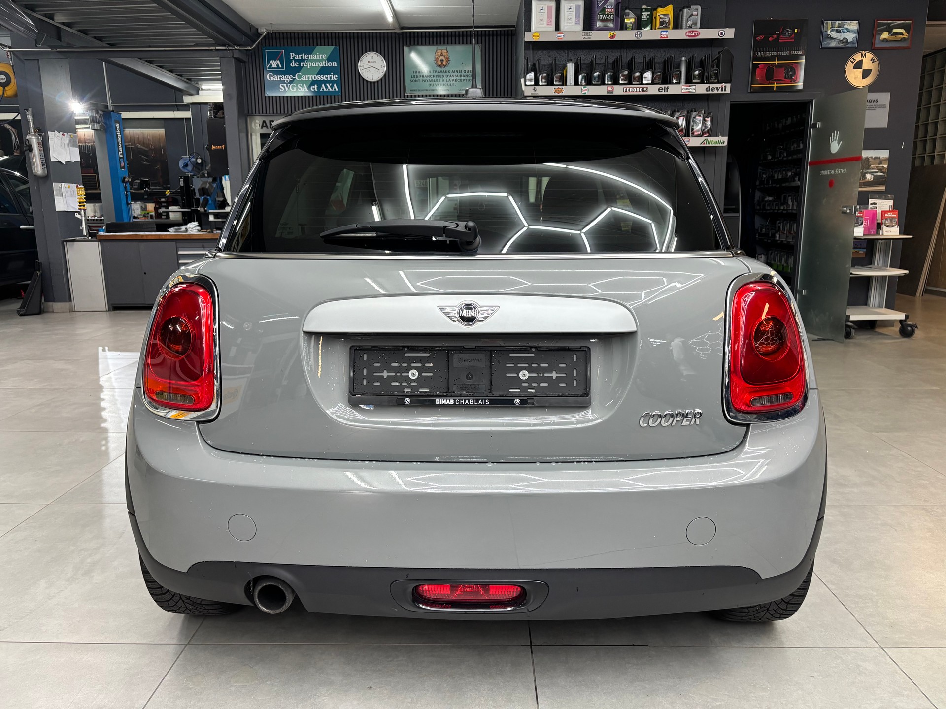 MINI Cooper-image-3
