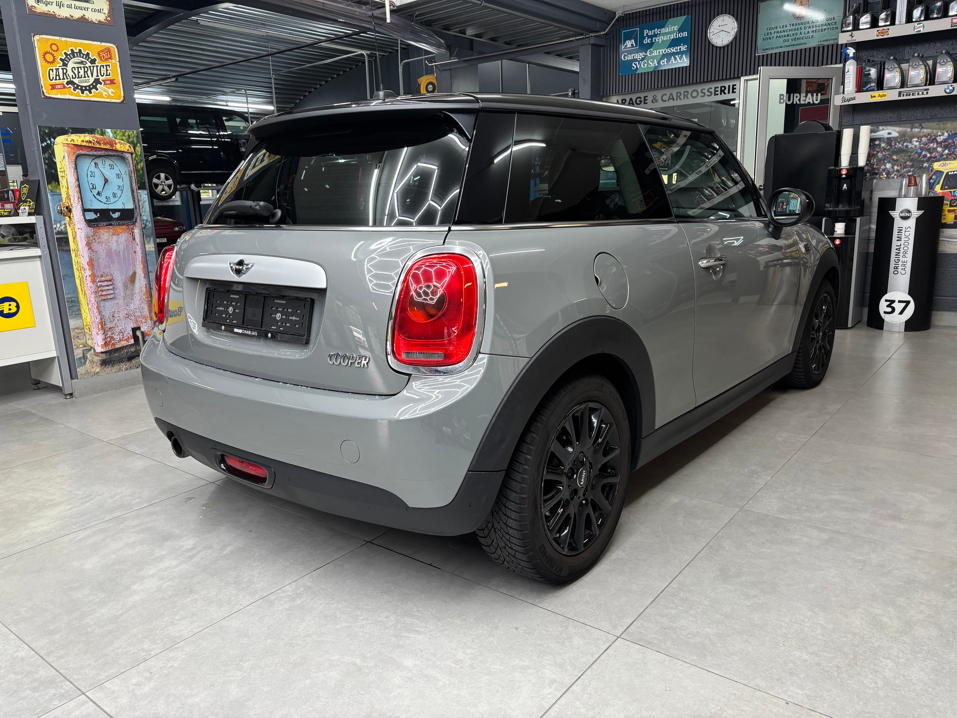 MINI Cooper-image-4