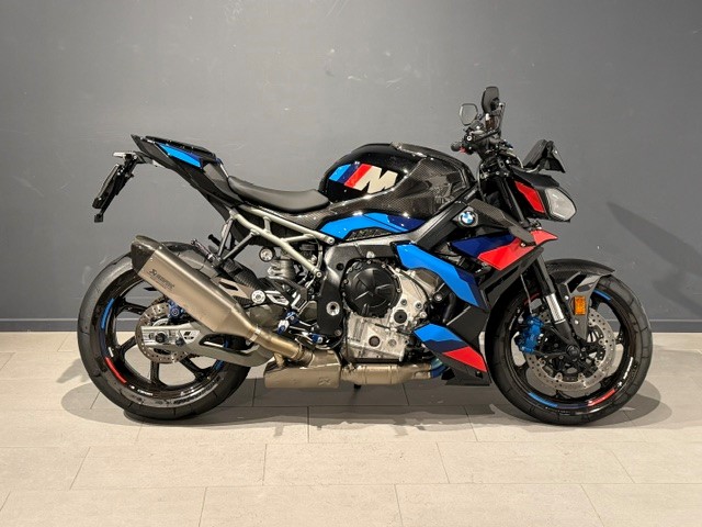 BMW M 1000 R
