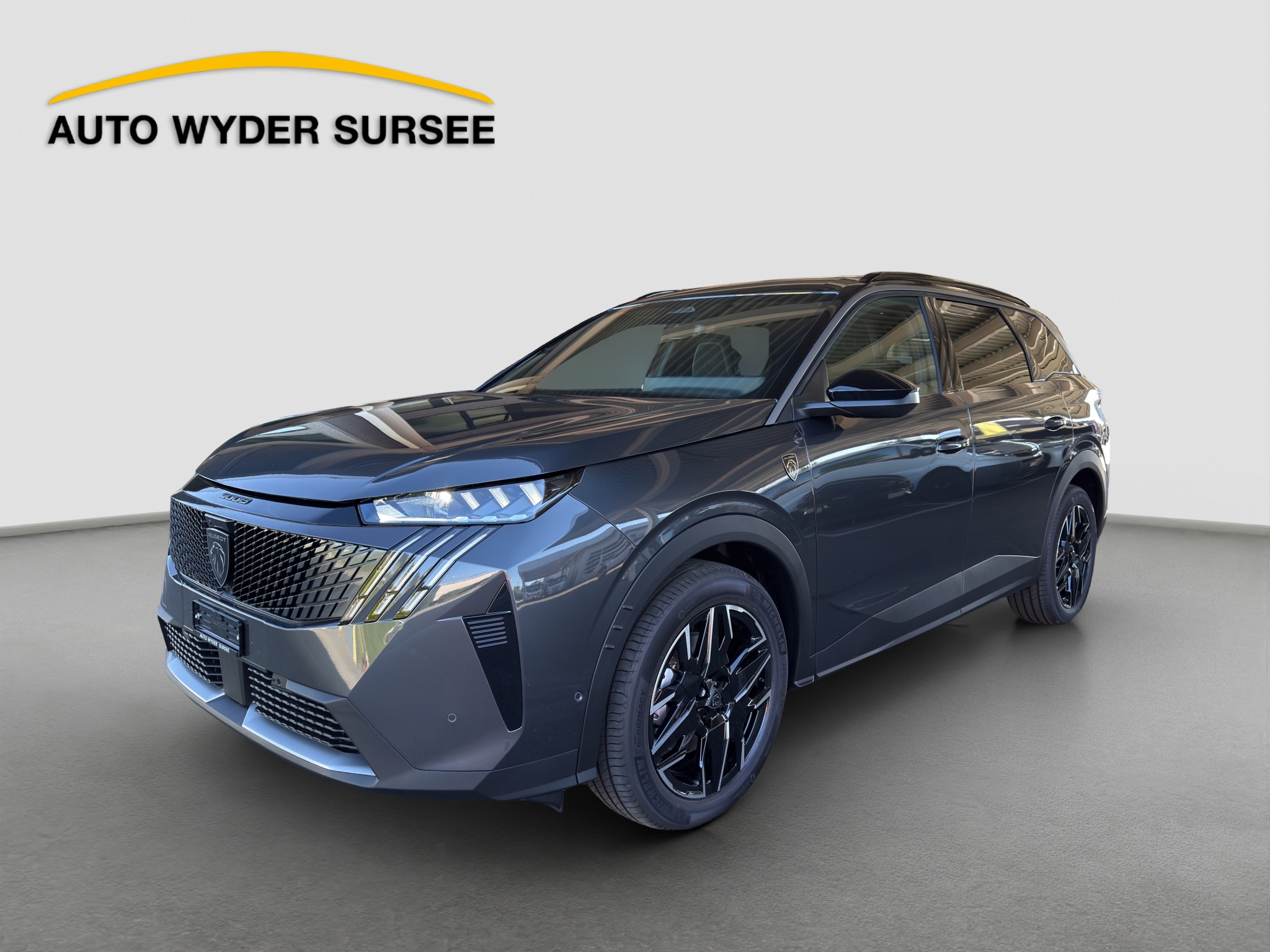 PEUGEOT 5008 1.2 Hybrid GT — slika 1