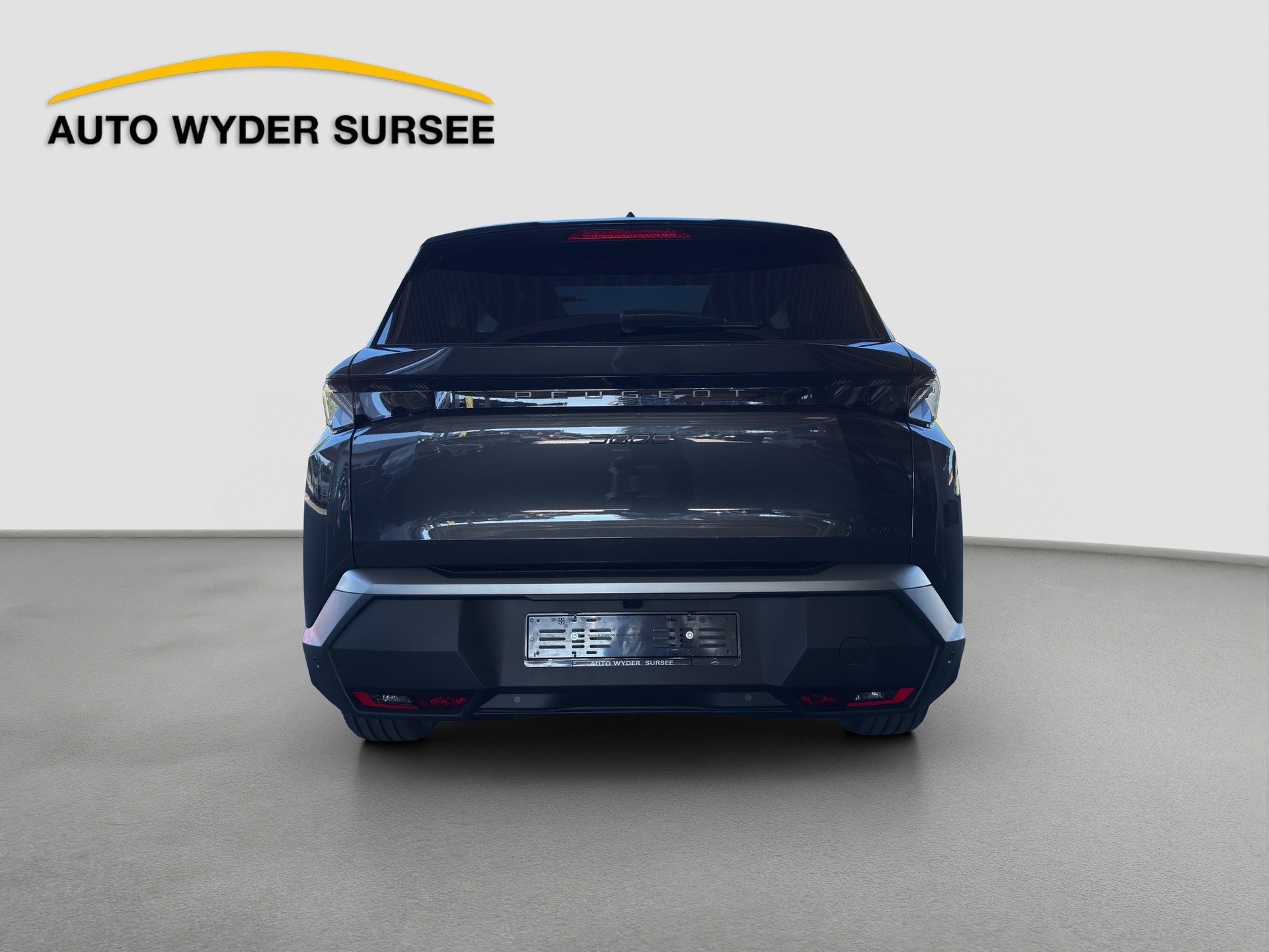 PEUGEOT 5008 1.2 Hybrid GT-image-4