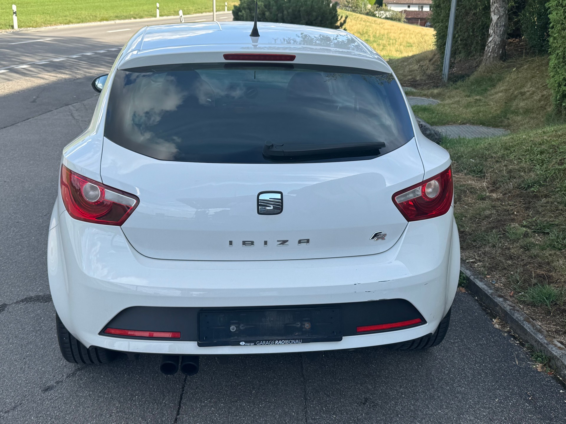 SEAT Ibiza 1.4 TSI FR-image-5
