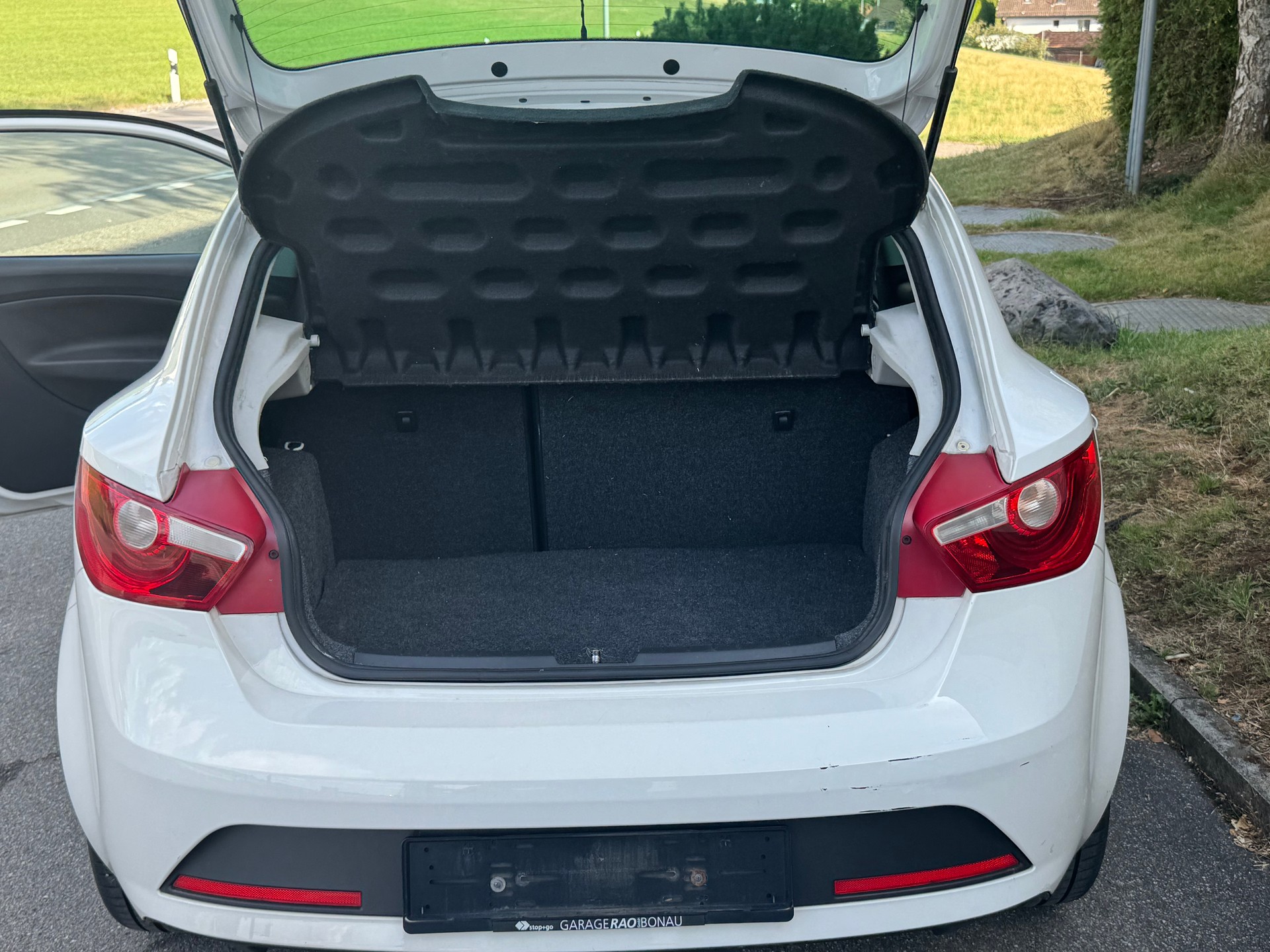 SEAT Ibiza 1.4 TSI FR-image-6
