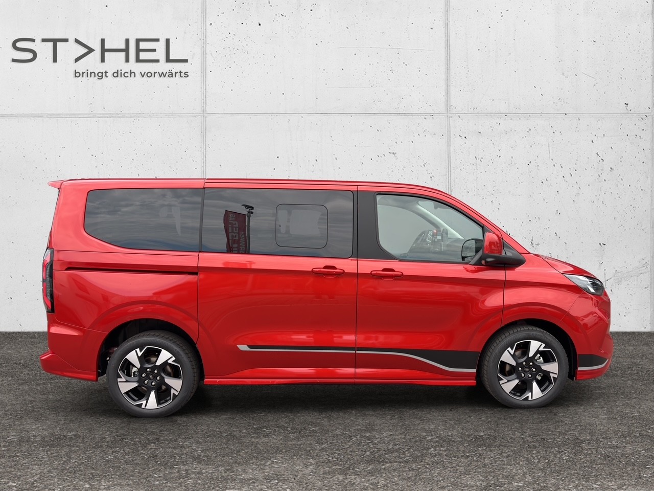 FORD Tourneo C Bus 320 L1 2.0 EcoBlue 170 Sport-image-6