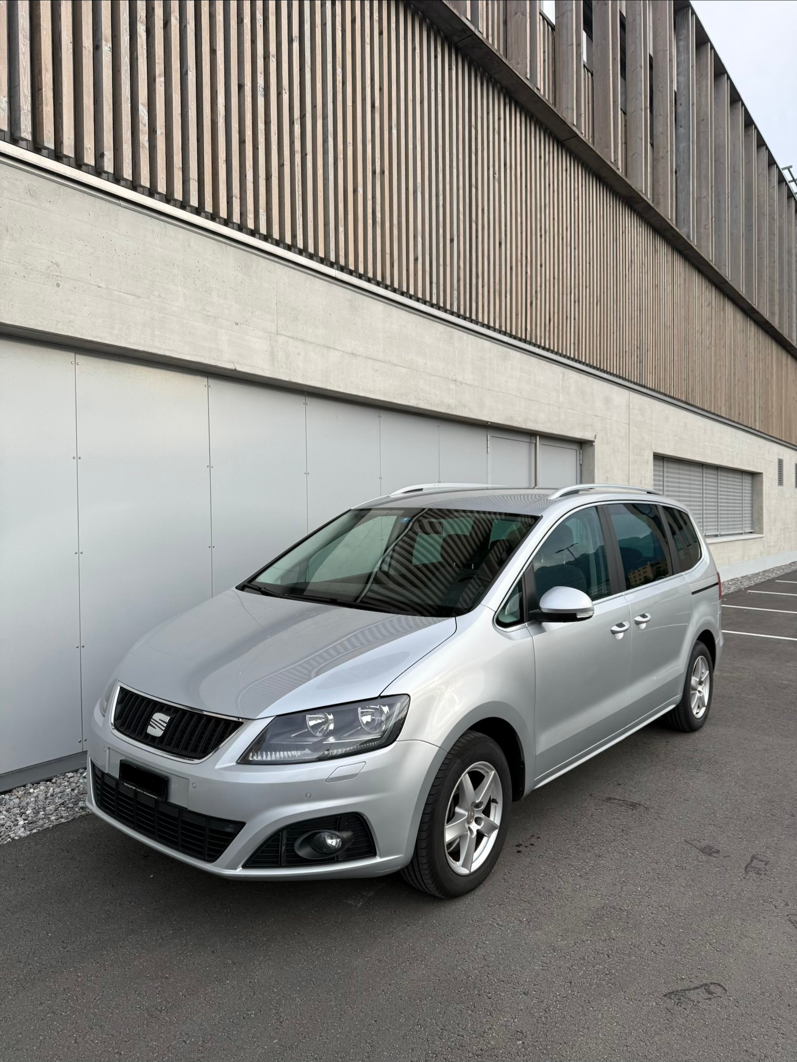 SEAT Alhambra 2.0TDI Style Eco DSG-image-1