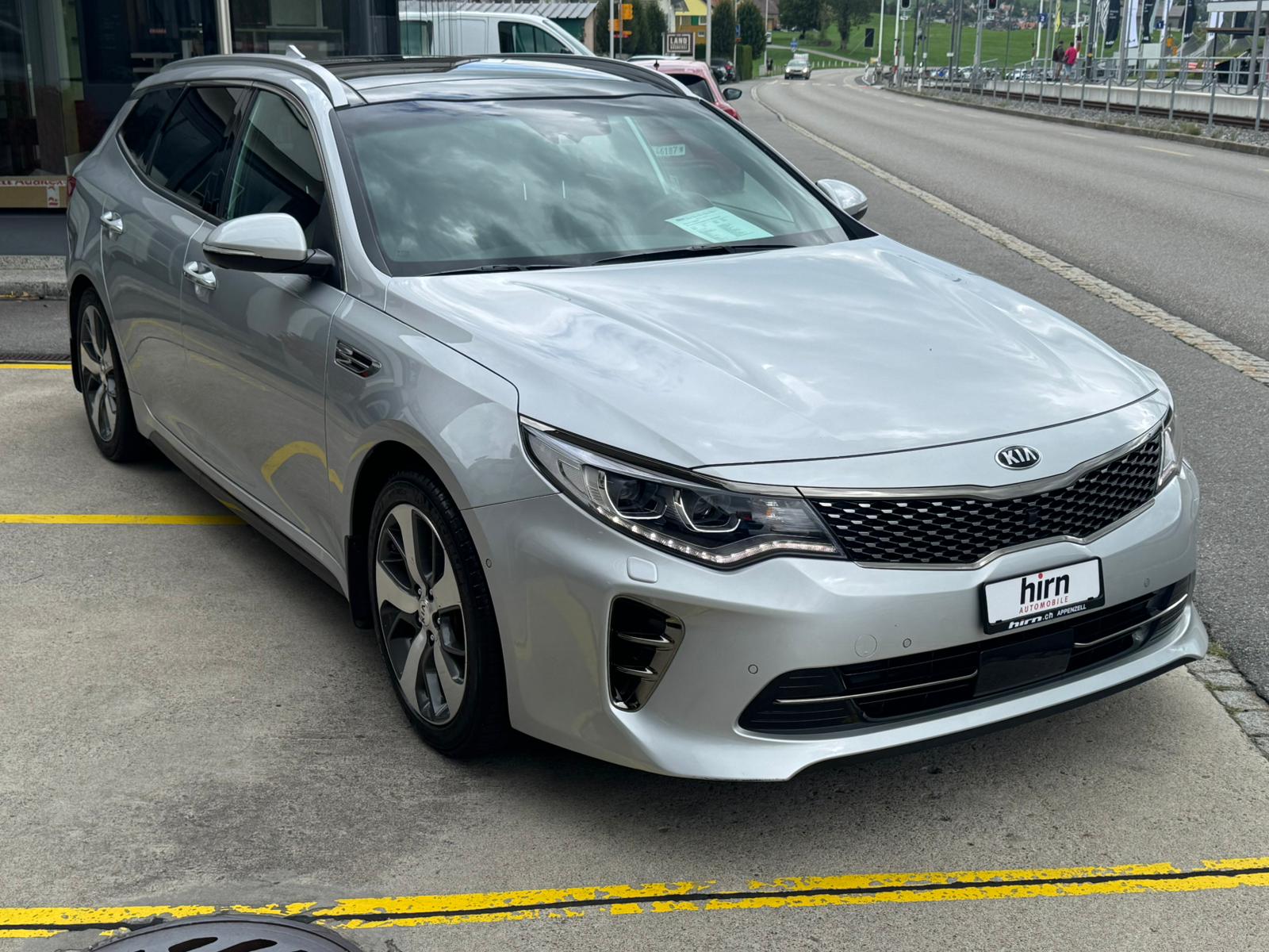 KIA Optima Sportswagon 2.0 T-GDi Style GT-image-1