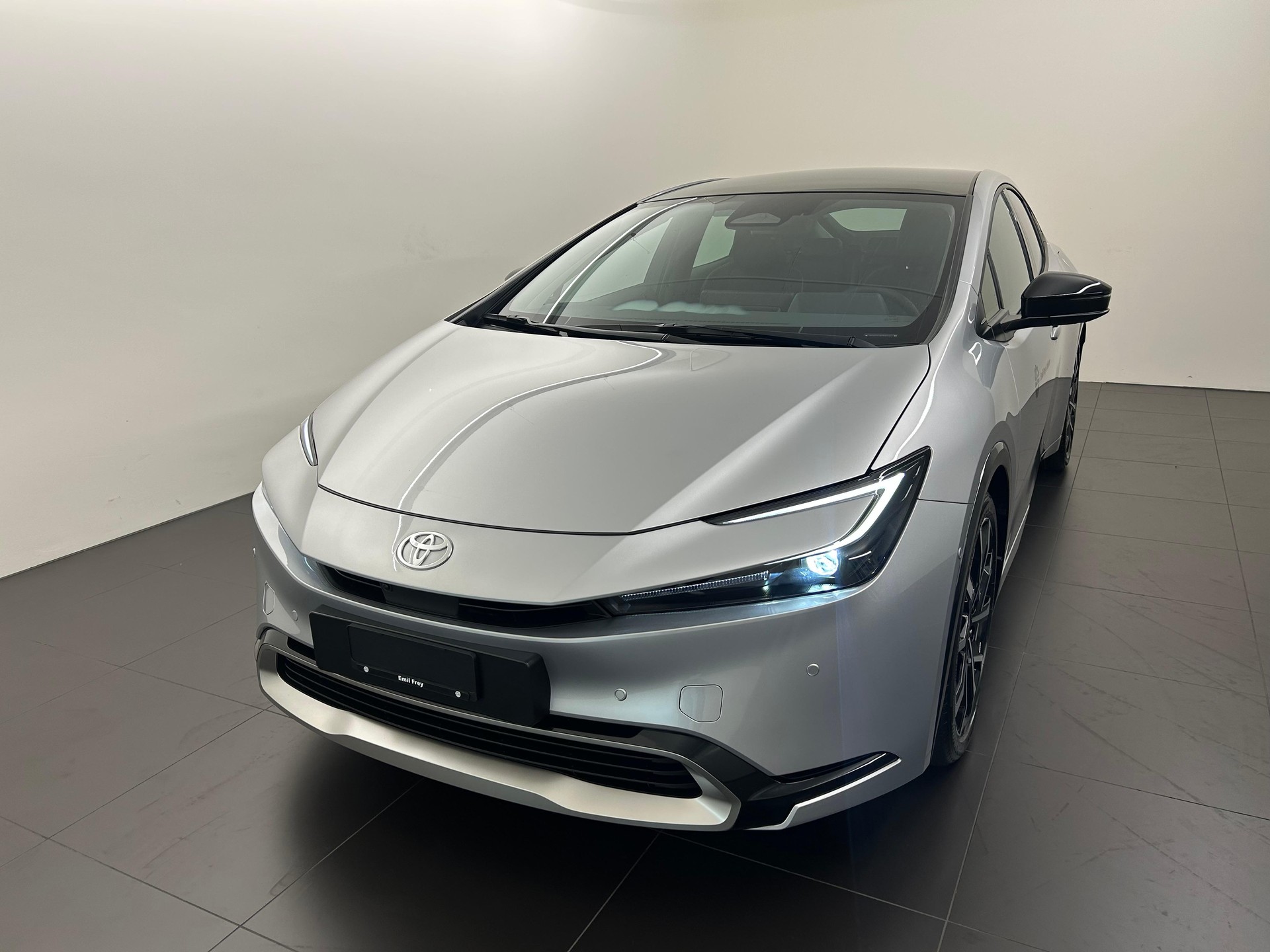 TOYOTA Prius 2.0 Plug-In-Hybrid Premium