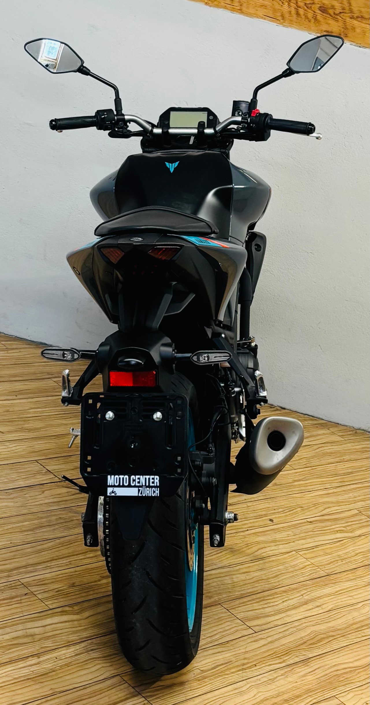 YAMAHA MT-03 ABS-showroom-element-3