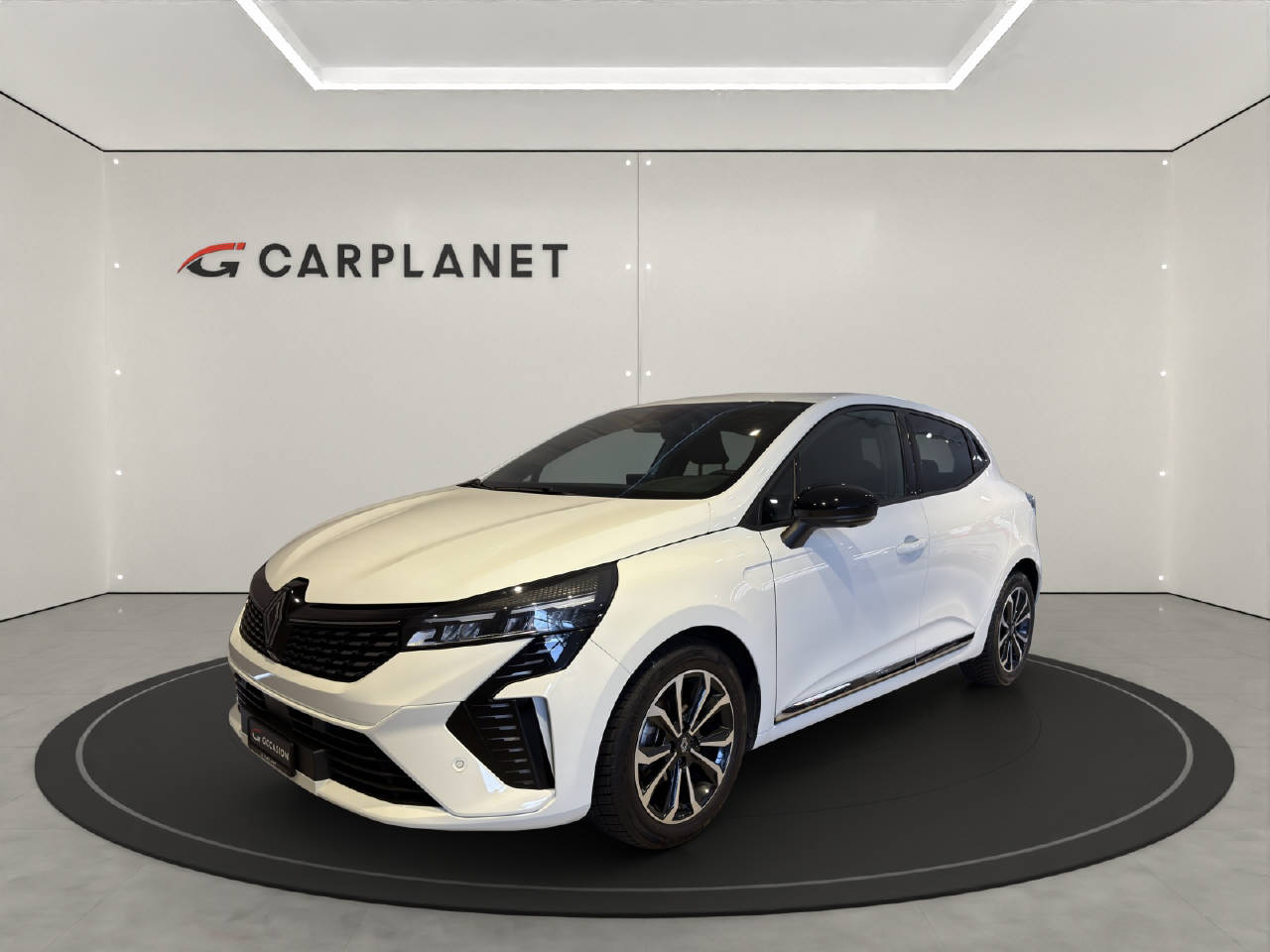 RENAULT Clio 1.0 TCe techno-image-0