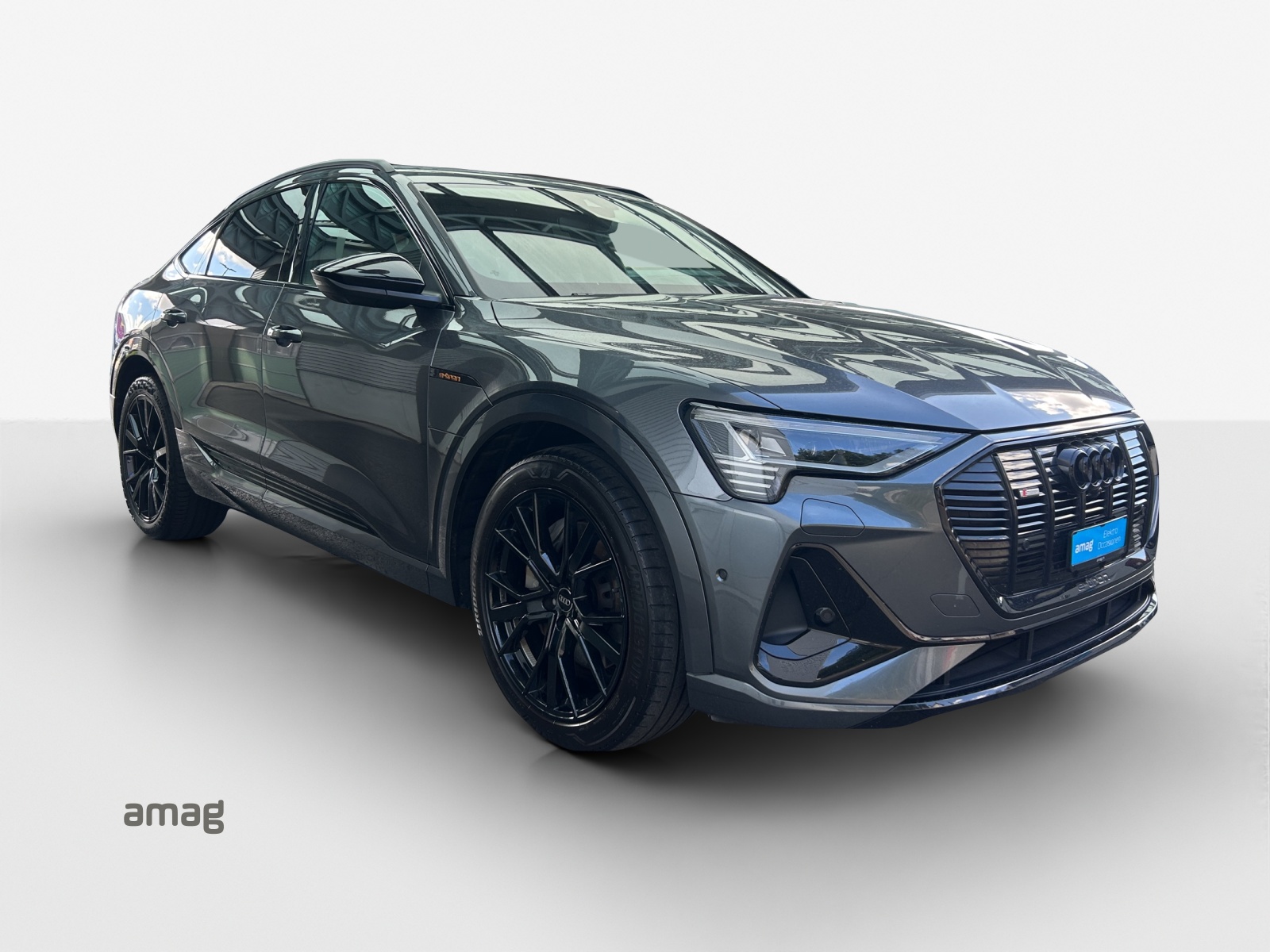 AUDI e-tron 55 Sportback S Line Black Edition quattro-image-5
