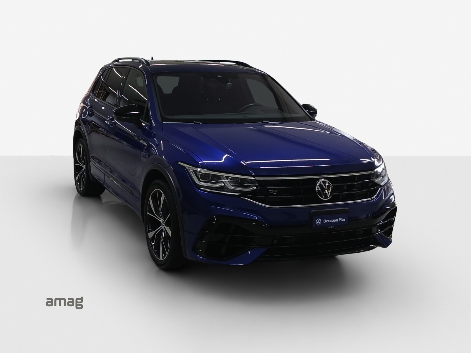 VW Tiguan 2.0TSI R 4Motion DSG-image-5