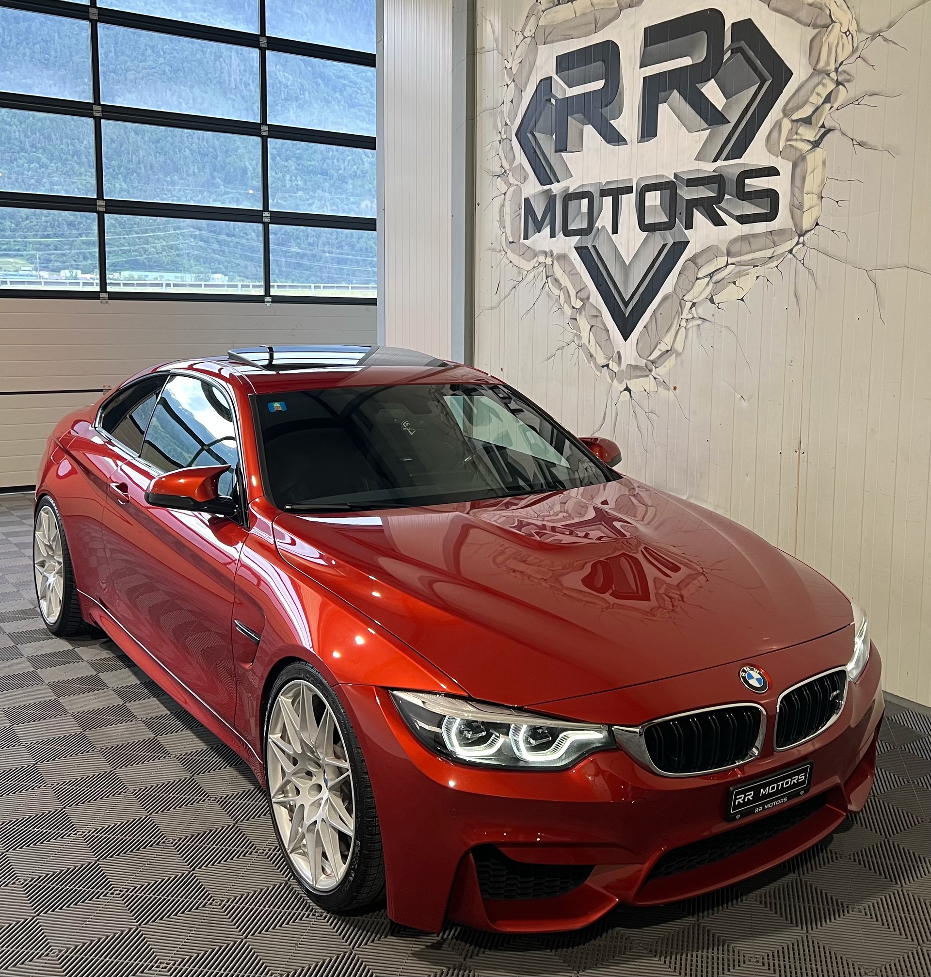 BMW M4 Coupé Competition DKG-image-6
