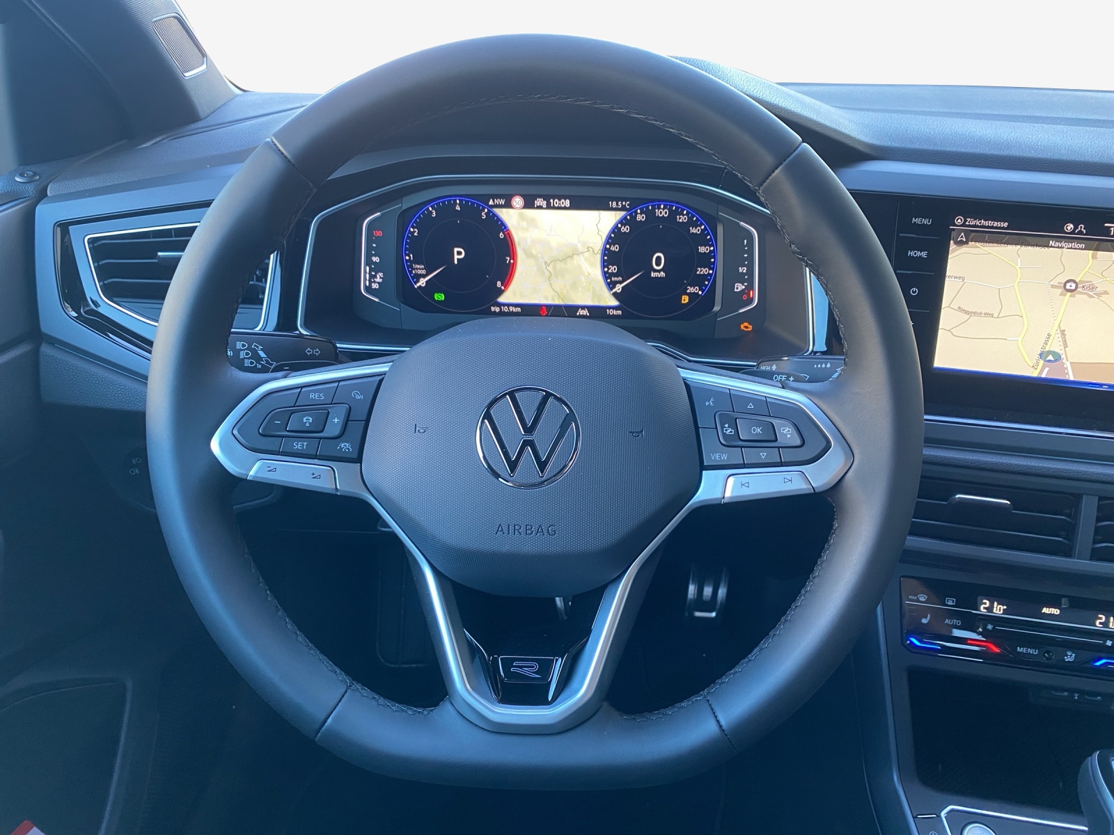 VW Polo 1.0 TSI R-Line DSG-image-9