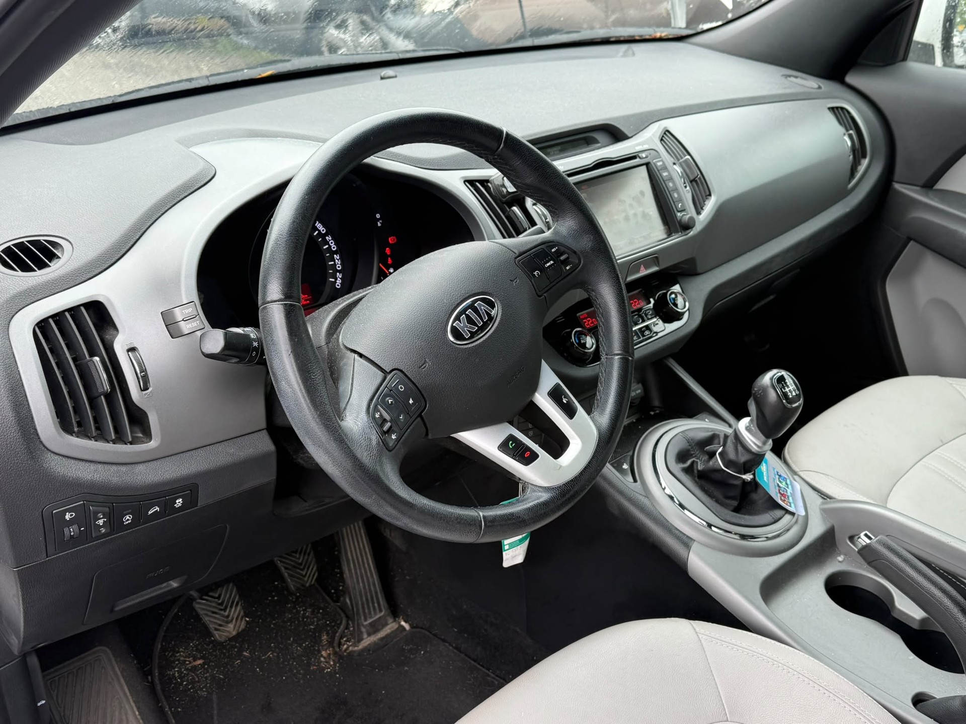 KIA Sportage 1.6 GDi Swiss Eco Edition 2WD-image-9