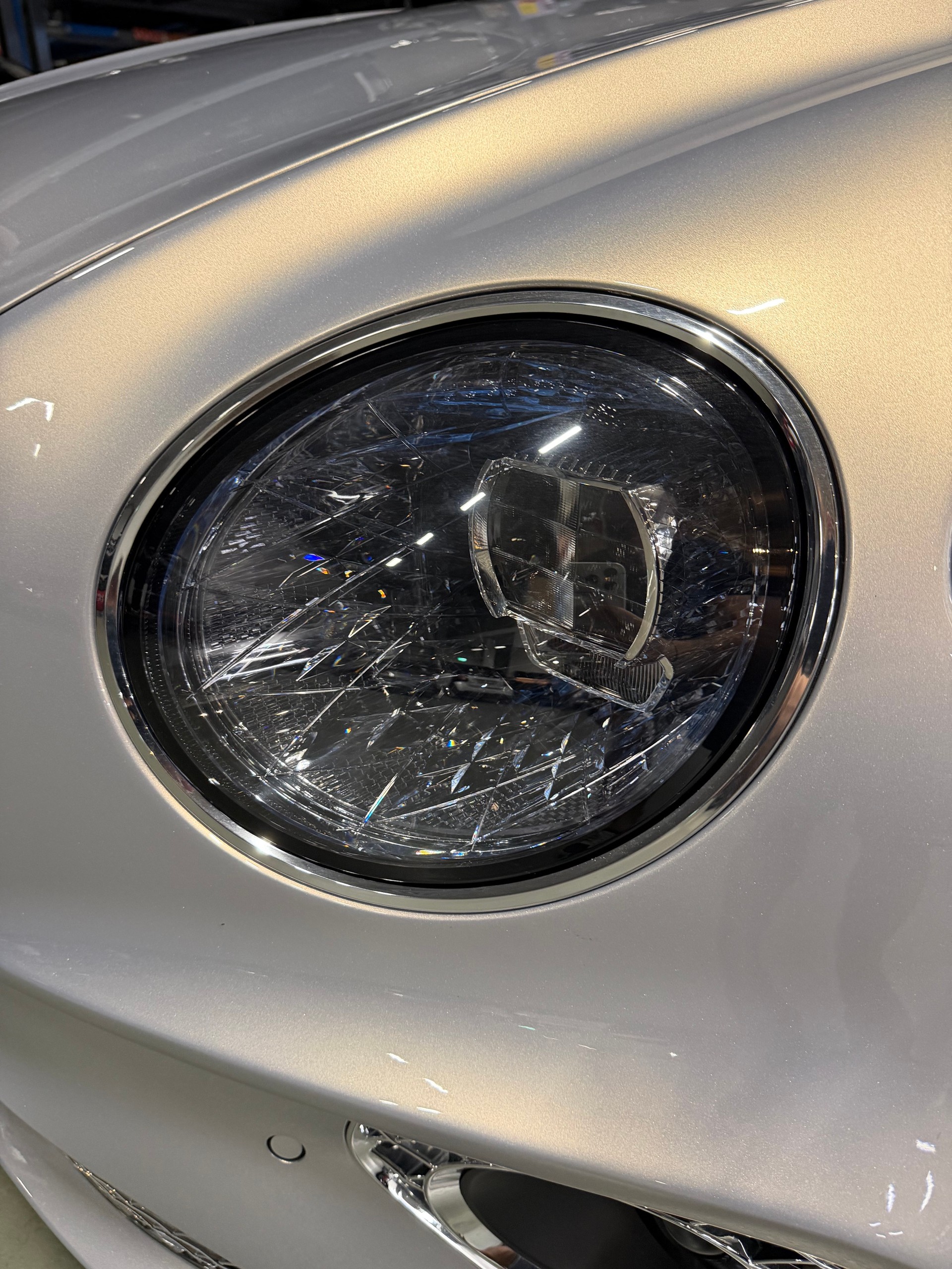 BENTLEY Continental GT 4.0 V8 Mulliner-image-7